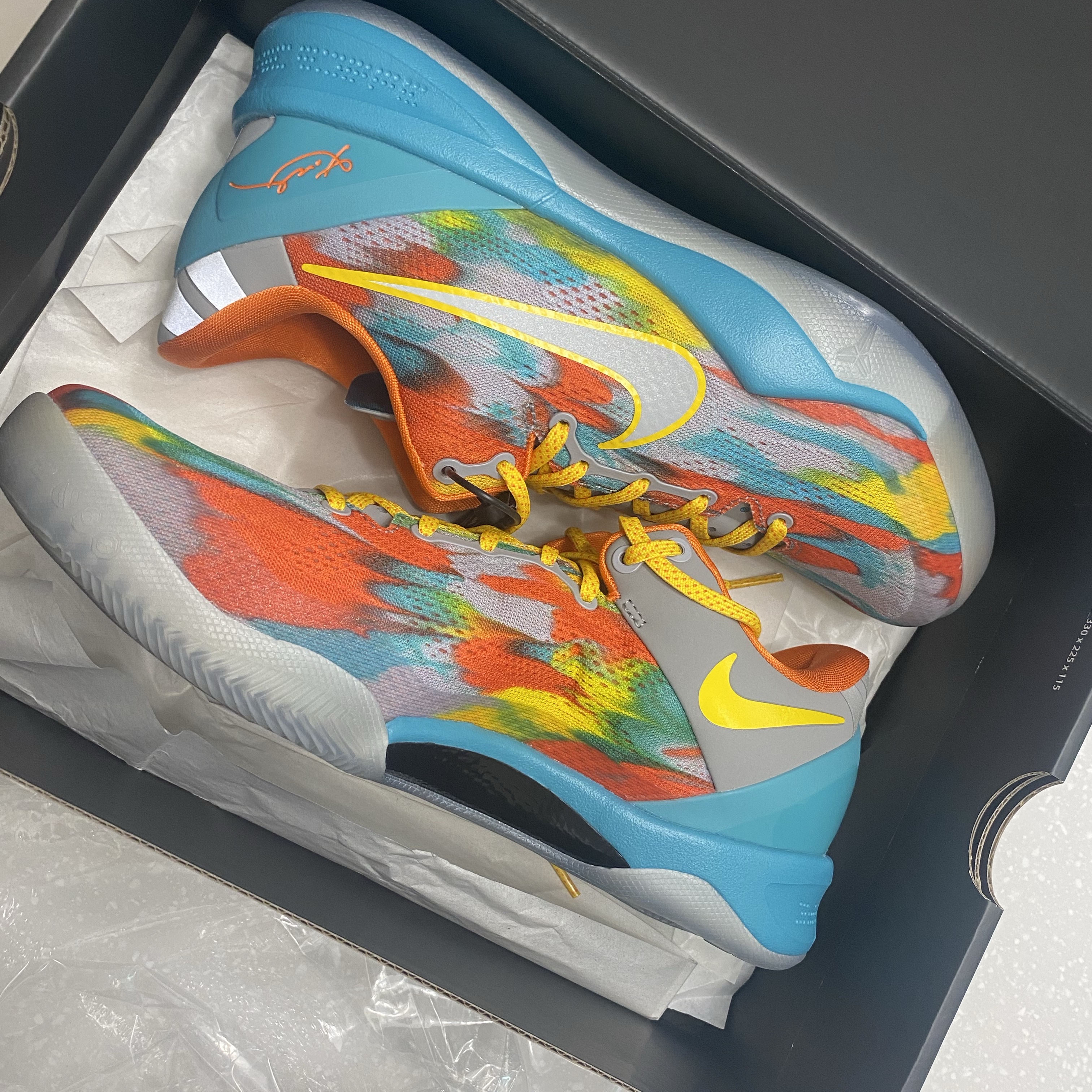 Nike Kobe 8 Protro Venice Beach 착용 스타일