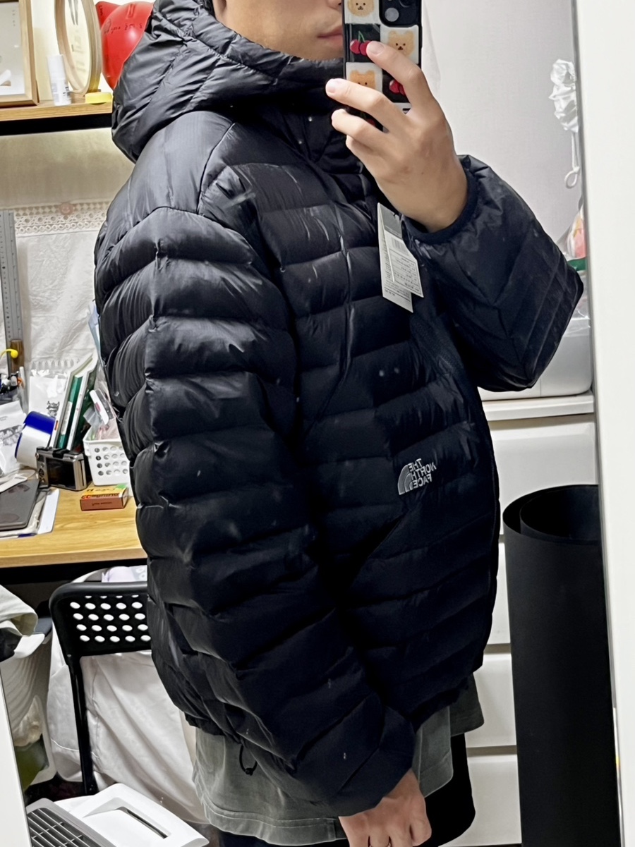 The North Face Ventus On Jacket Black 착용 스타일 - 3