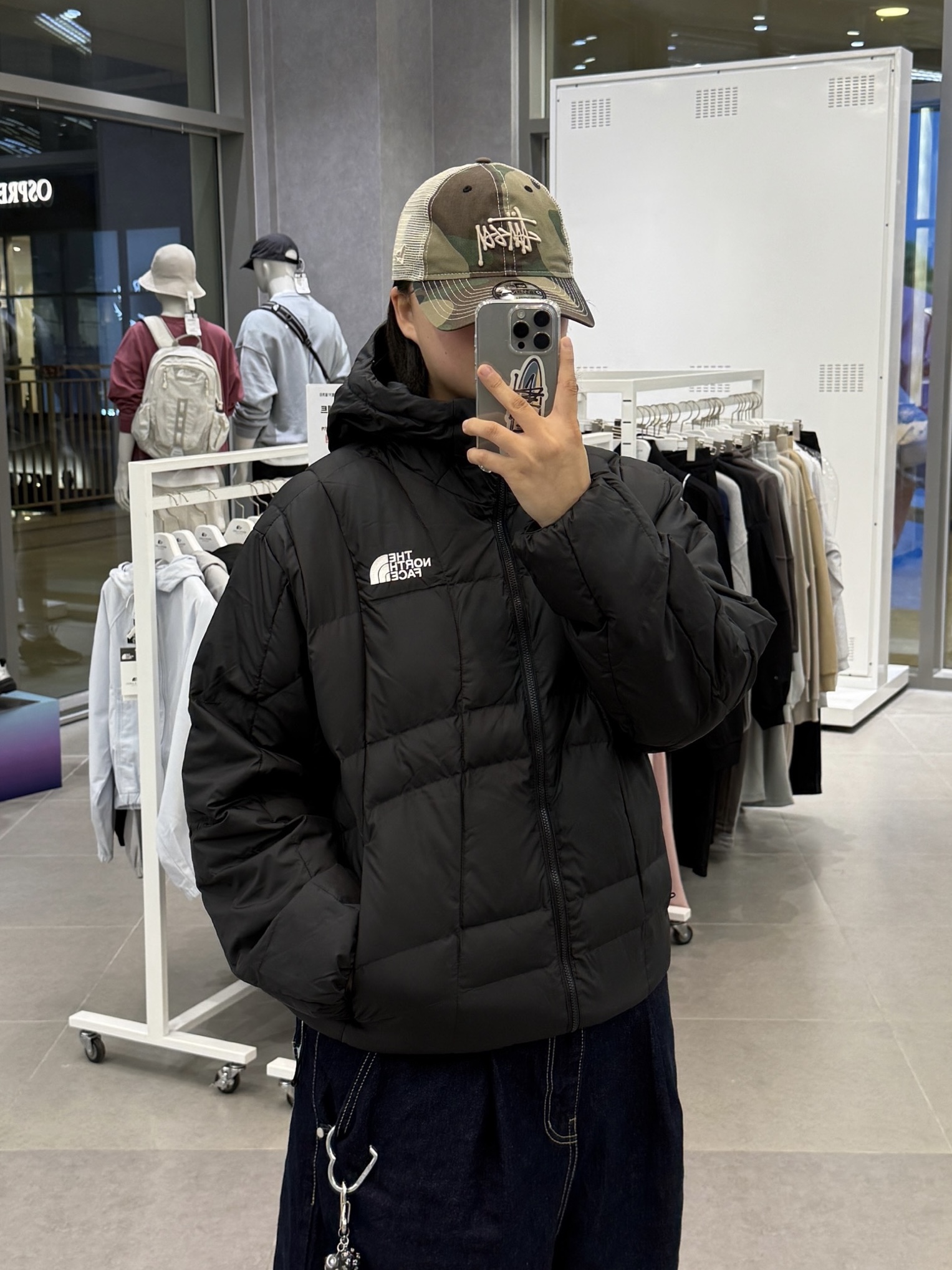 The North Face White Label Wave LT On Ball Jacket Black, Stussy New Era 9twenty Basic Trucker Woodland Camo 착용 스타일