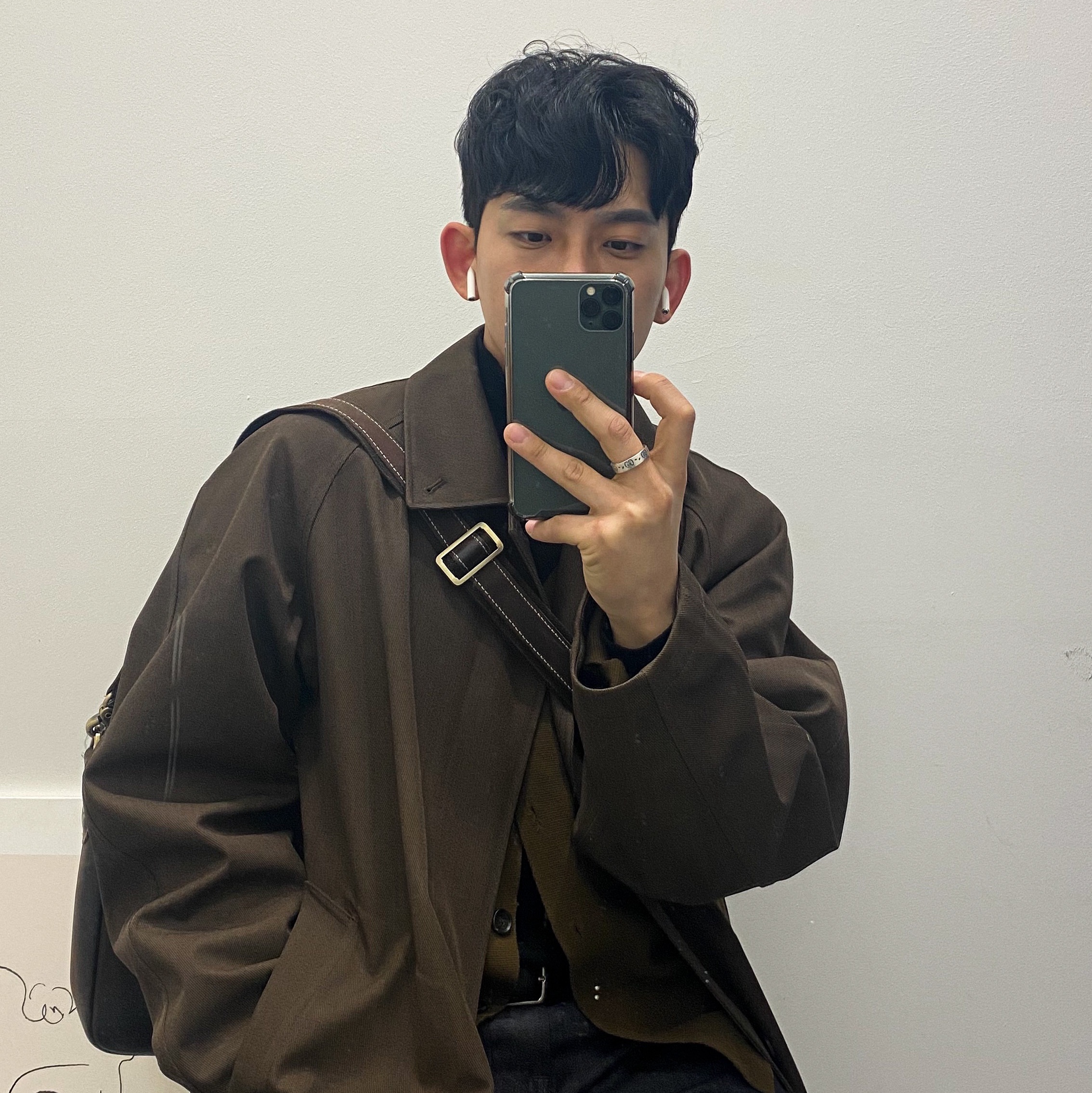 Gucci Ghost Ring Silver 6mm, Uniqlo C Block Tech Single Breasted Coat Olive - KR 착용 스타일