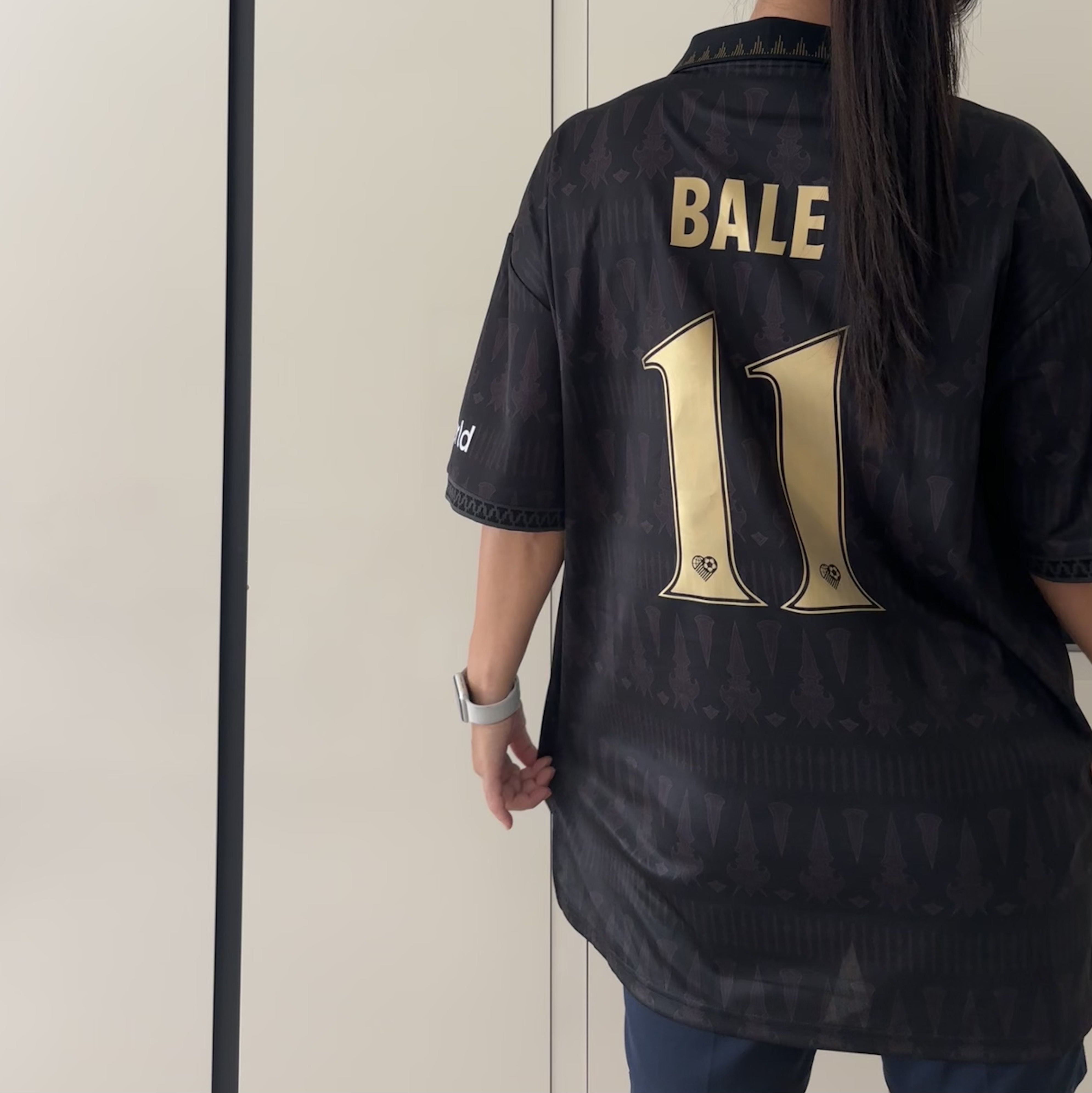 [PRE-ORDER] FC SPEAR Jersey Black L (Marking) 착용 스타일