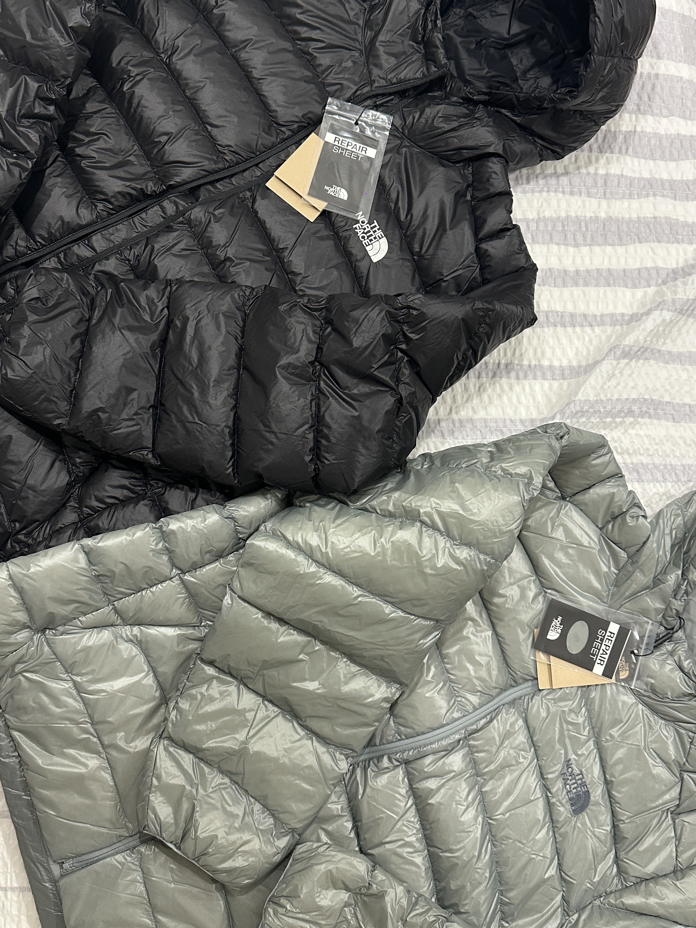 The North Face Matier EX RDS Down Hoodie Light Gray - 25FW, The North Face Matier EX RDS Down Hoodie Black 착용 스타일 - 1