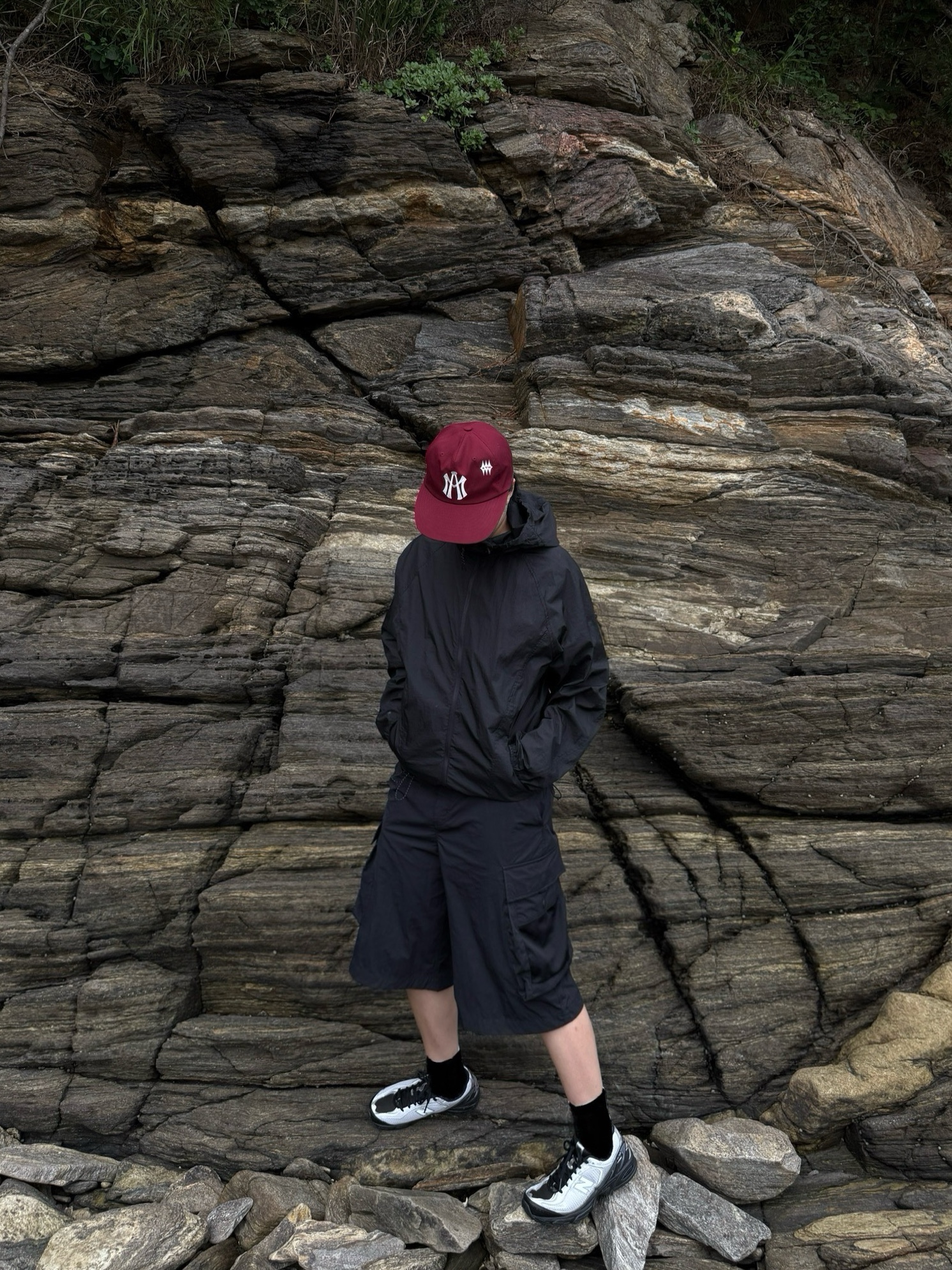 New Balance 509 Black Gray, Aftermath Atm Logo Ball Cap Burgundy 착용 스타일