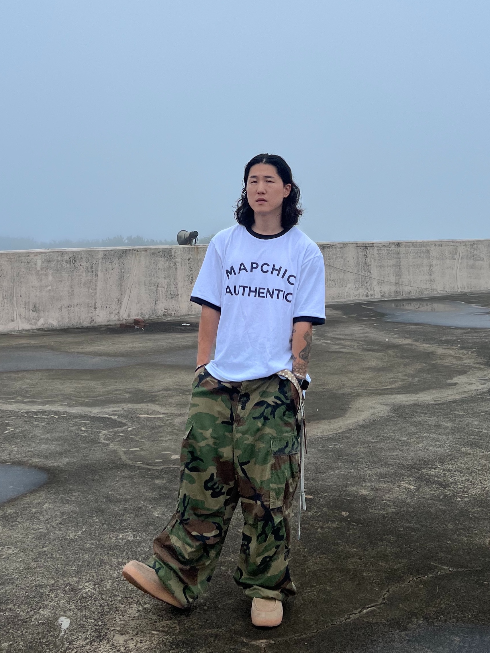 NOD Stone Washed Cargo Pants Camo 착용 스타일 - 2