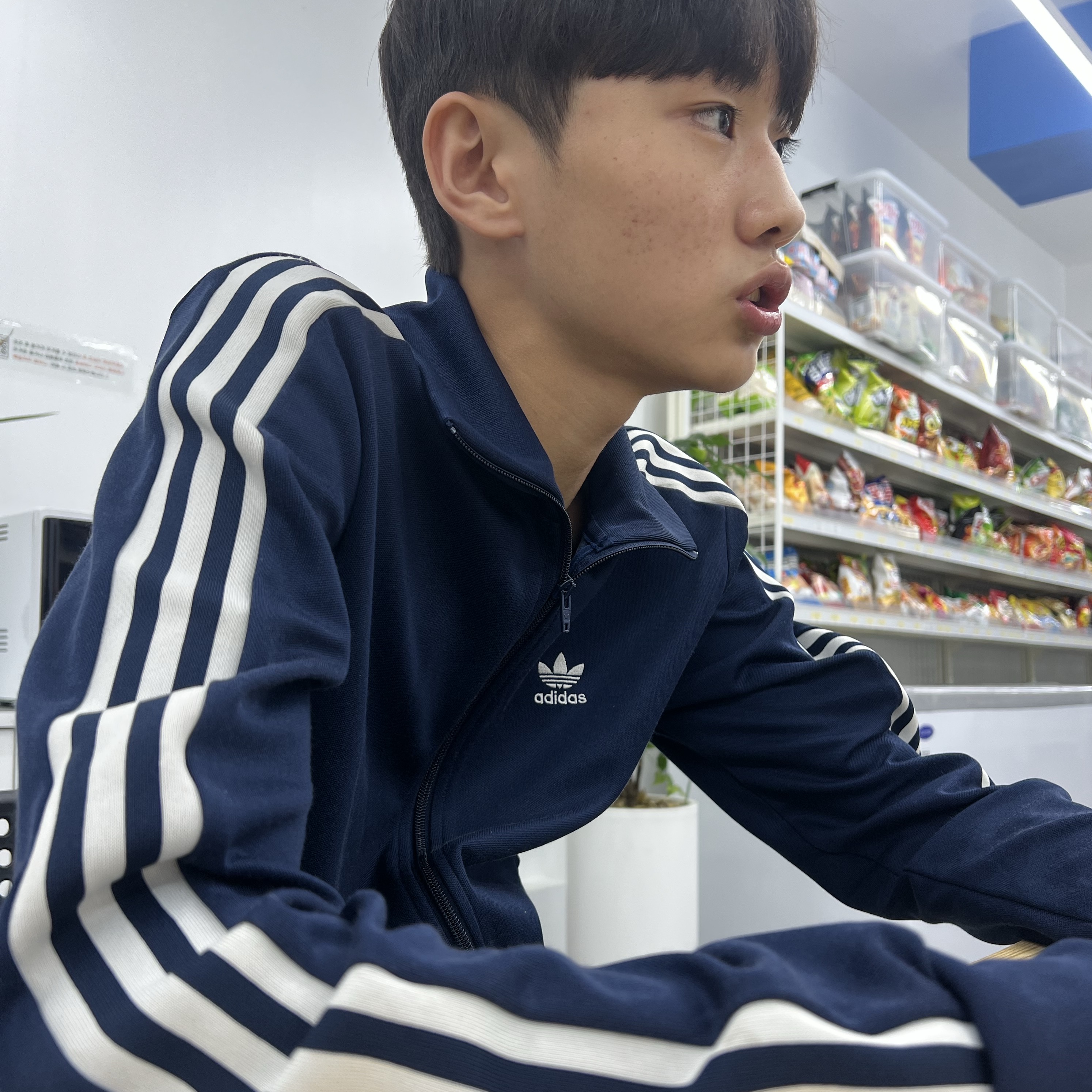 Adidas Adicolor Classic Firebird Track Top Night Indigo - KR Sizing 착용 스타일