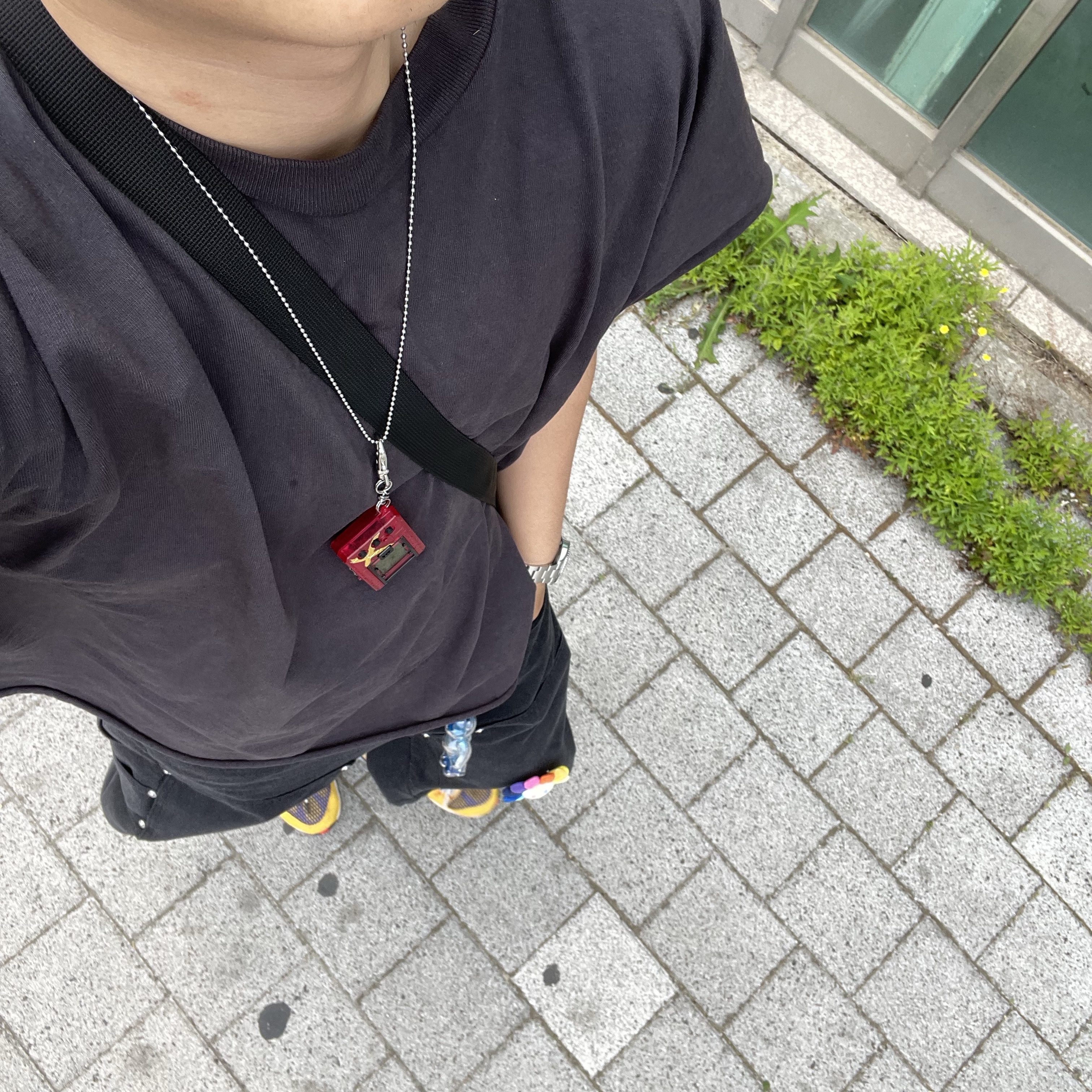 Yeezy One Box T-Shirt Black, Pop Mart Labubu The Monsters Highlight Series Hope Keyring (Opened Case) 착용 스타일 - 4
