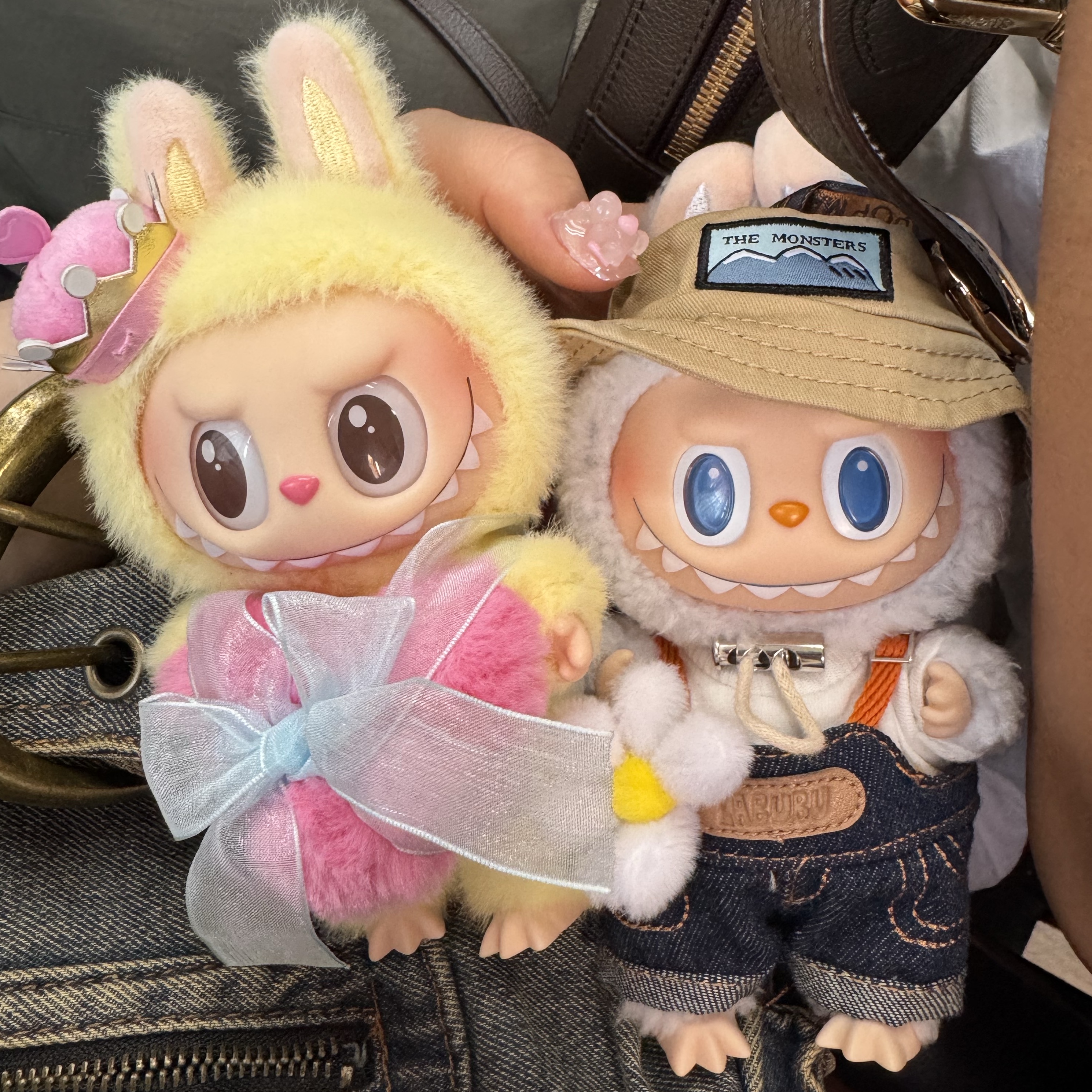 Pop Mart The Monsters Checkmate Series Plush Keyring, Pop Mart Fall In Wild Labubu Series Toy Keyring 착용 스타일 - 1