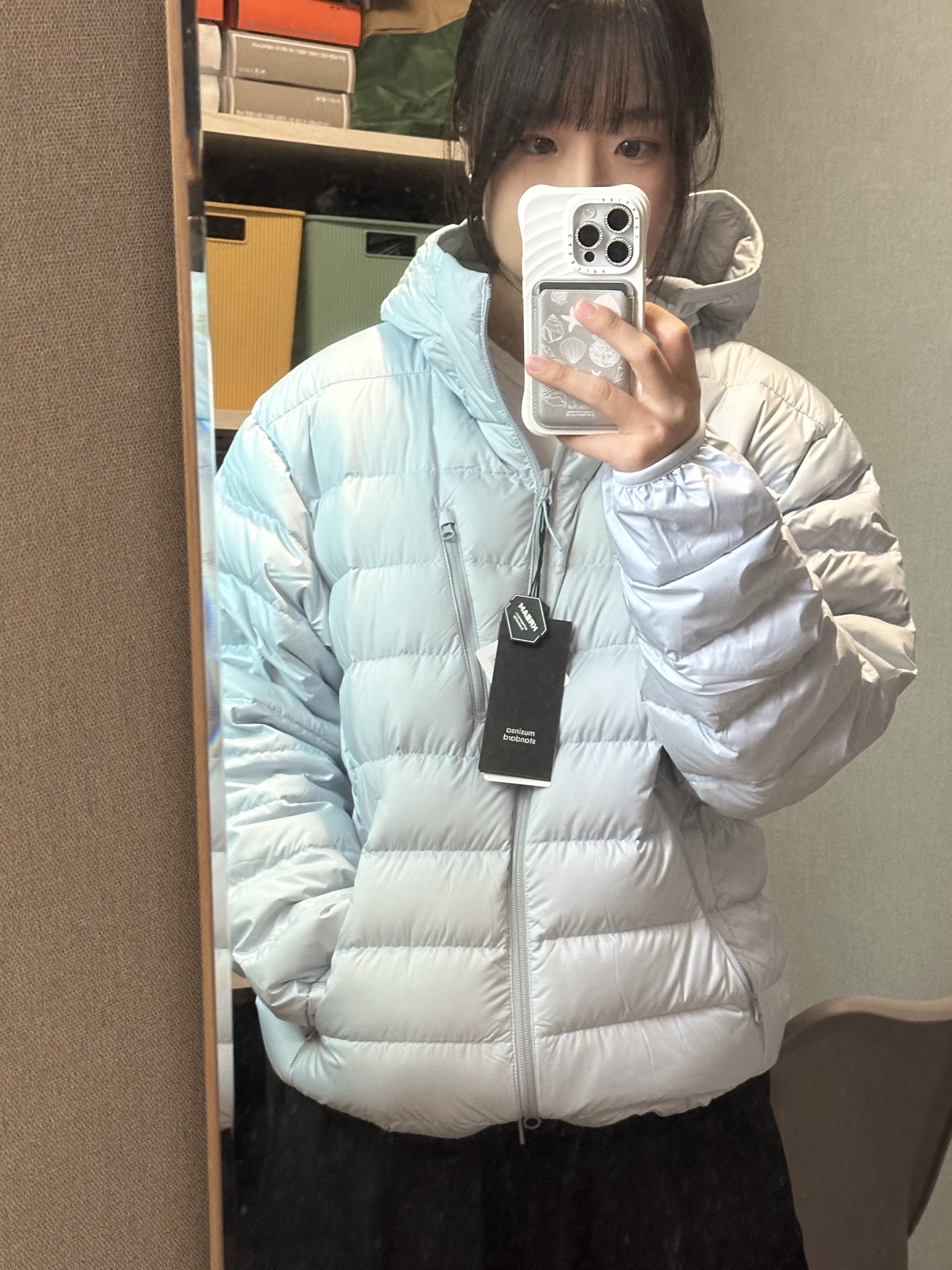 Musinsa Standard City Leisure Hooded Light Down Jacket Cloudy Blue 착용 스타일