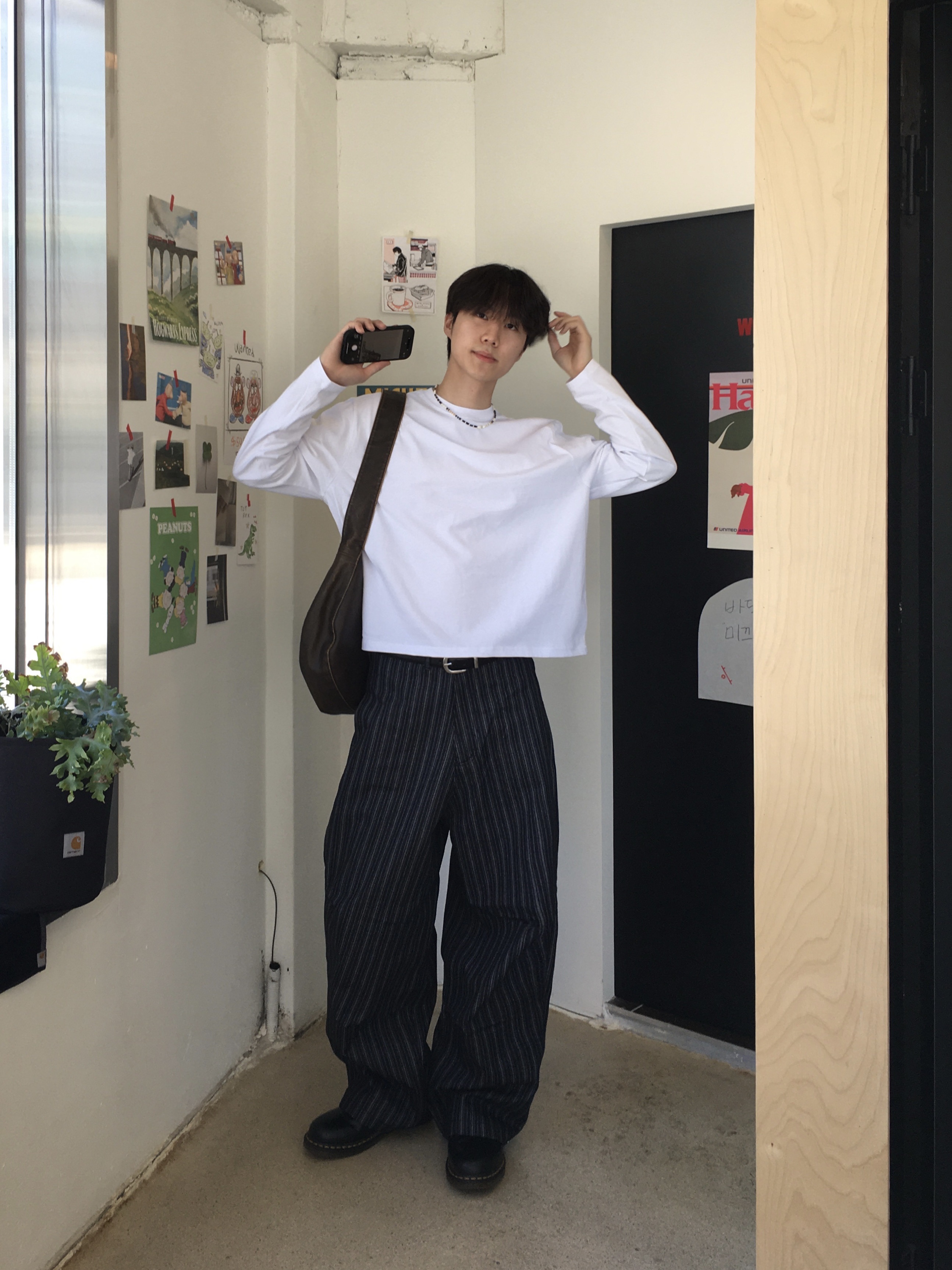 Dr. Martens 1461 Smooth Black 착용 스타일 - 1