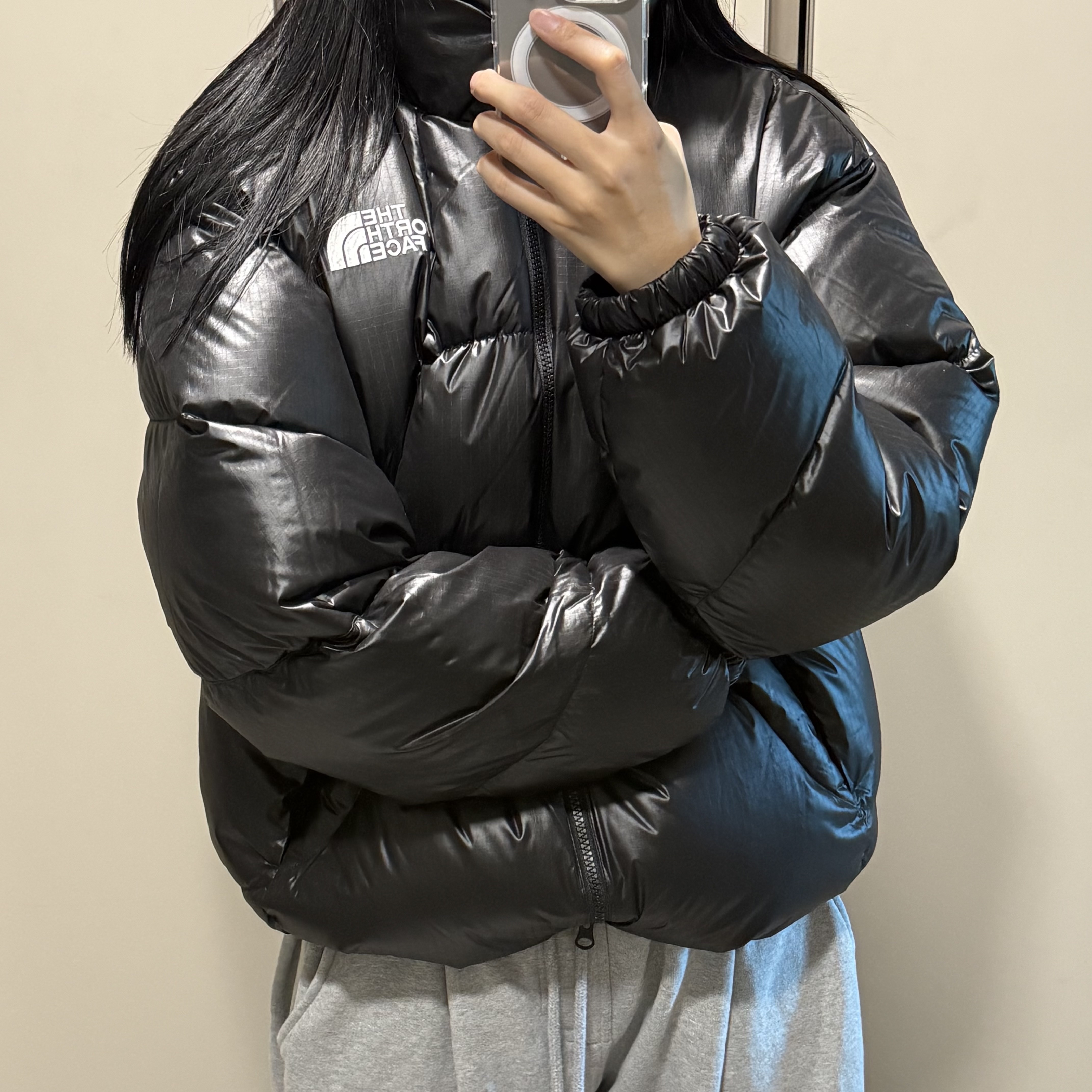 The North Face White Label Wave RDS Down Jacket Black 착용 스타일