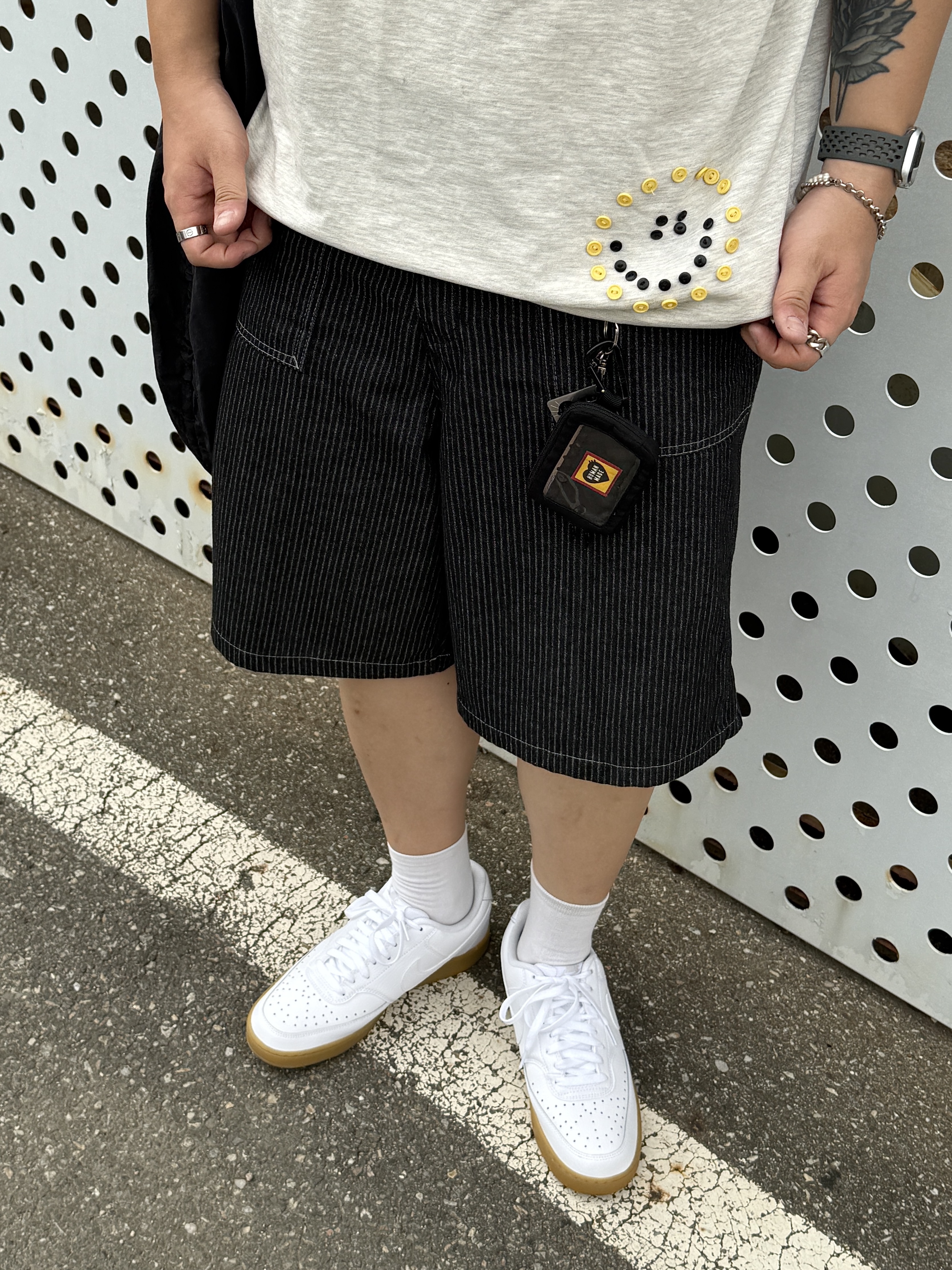Nike Court Vision Low White Photon Dust, COS Canopy Nylon Oversized Crossbody Bag Black 착용 스타일 - 4