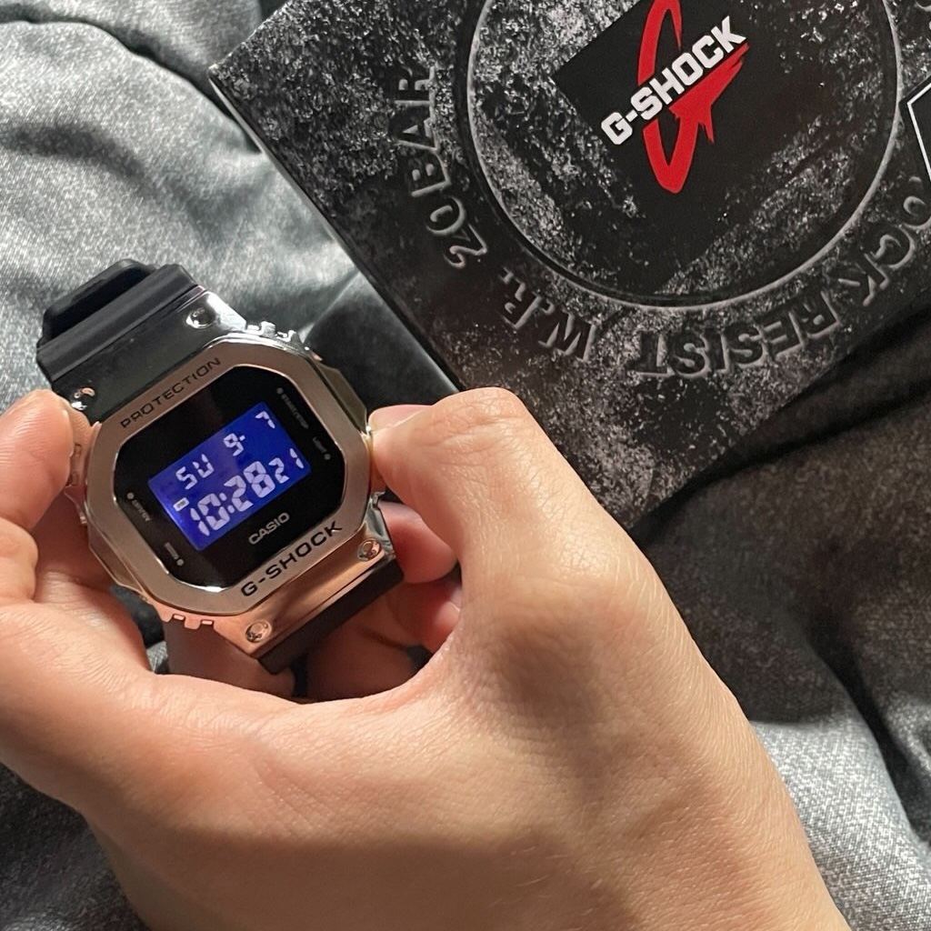 Casio G-Shock GM-5600U-1 착용 스타일