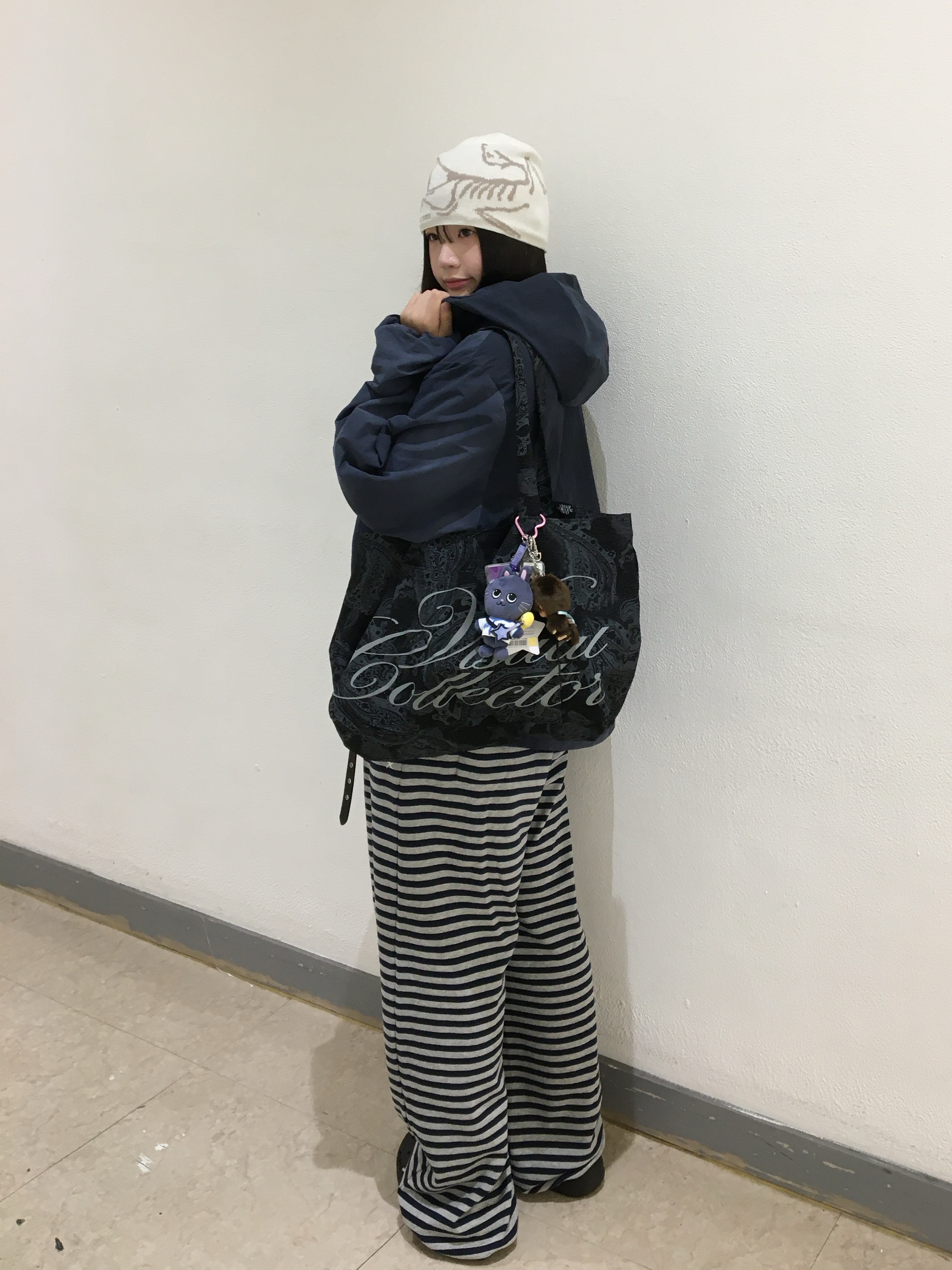 Arc'teryx Bird Head Toque Rune, (W) Crocs Classic Platform Clog Black 착용 스타일 - 2