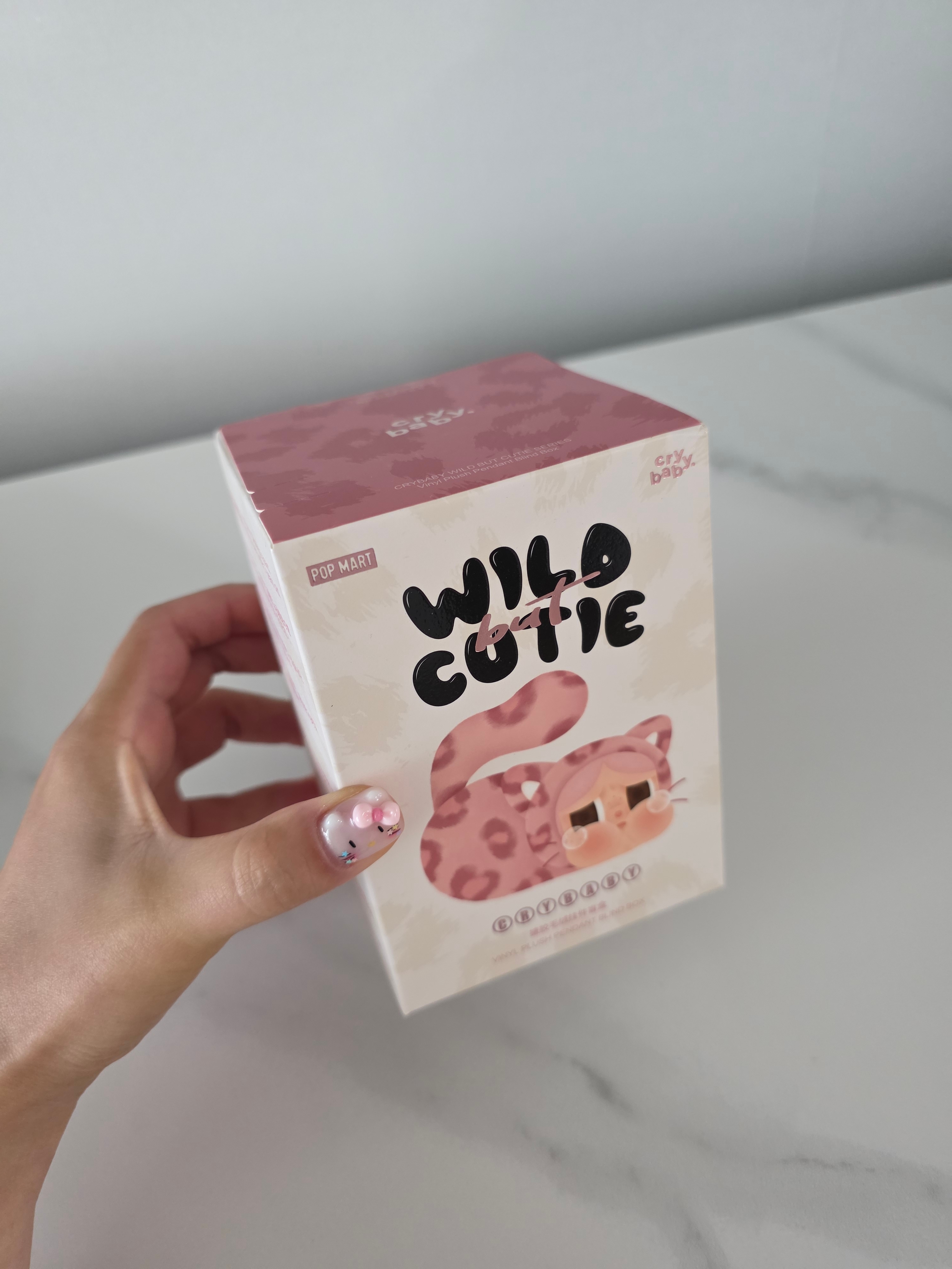 Pop Mart Crybaby Wild But Cutie Series Vinyl Plush Pendant (1 Blind Box) 착용 스타일 - 1