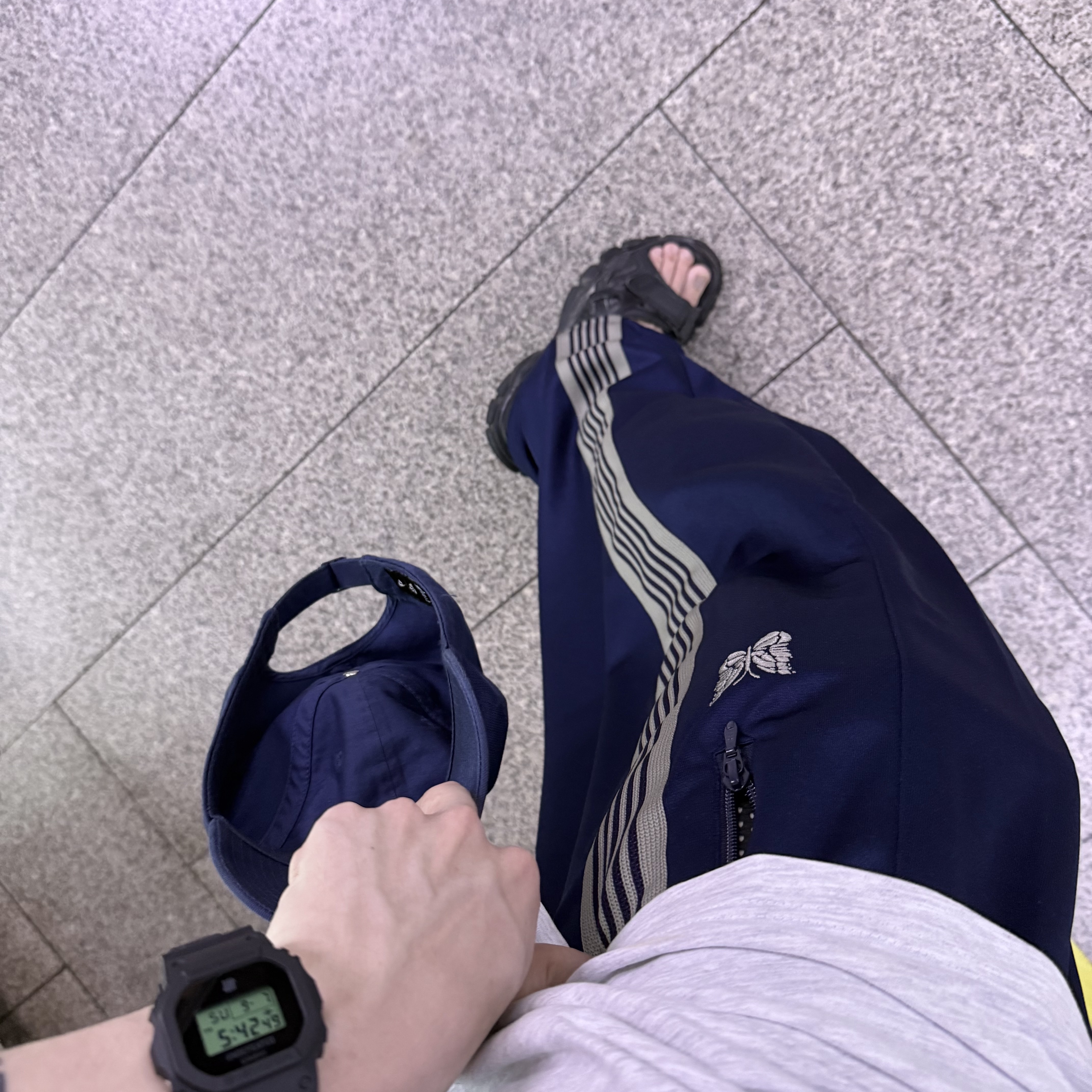 Needles x B'2nd H.D. Track Pants Poly Smooth Navy, Needles x B'2nd H.D. Poly Smooth Track Pants Khaki 착용 스타일