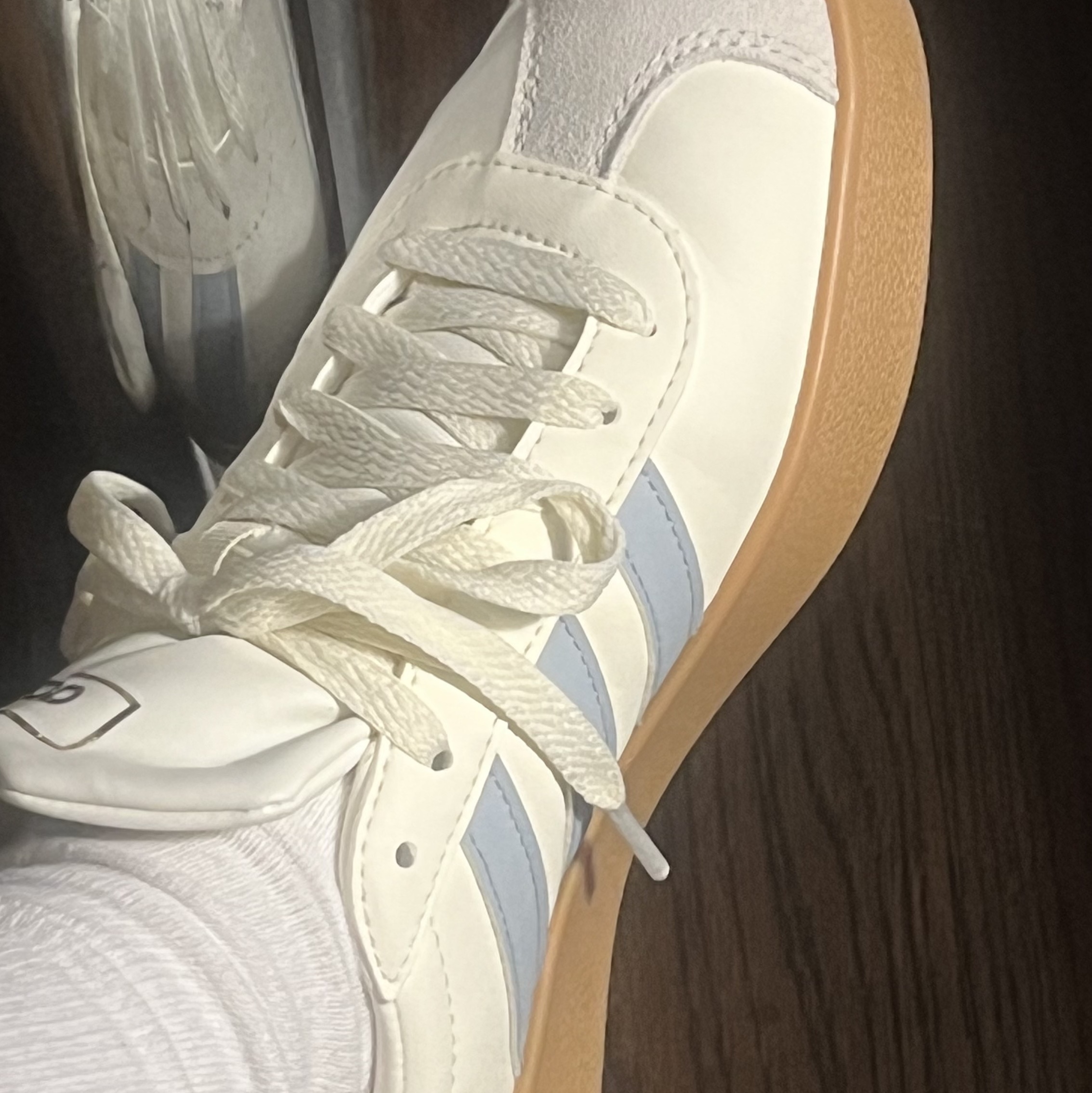 Adidas Neo VL Court 2.0 White Blue 착용 스타일