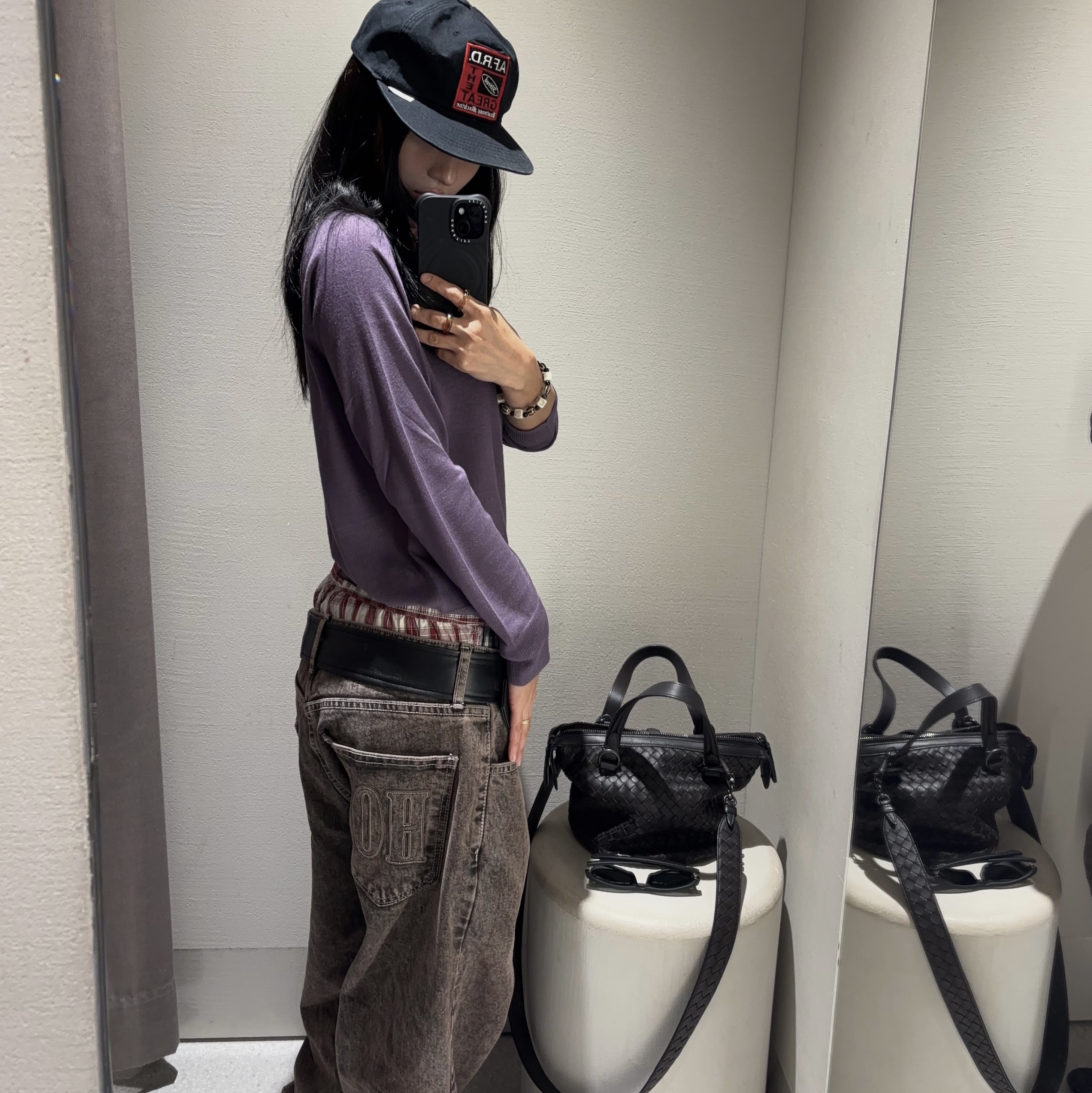 Honey Scoop House Honey Stitch Denim Brown, Zara x Andersson Bell Patchwork Check Boxer Multicolor 착용 스타일 - 1