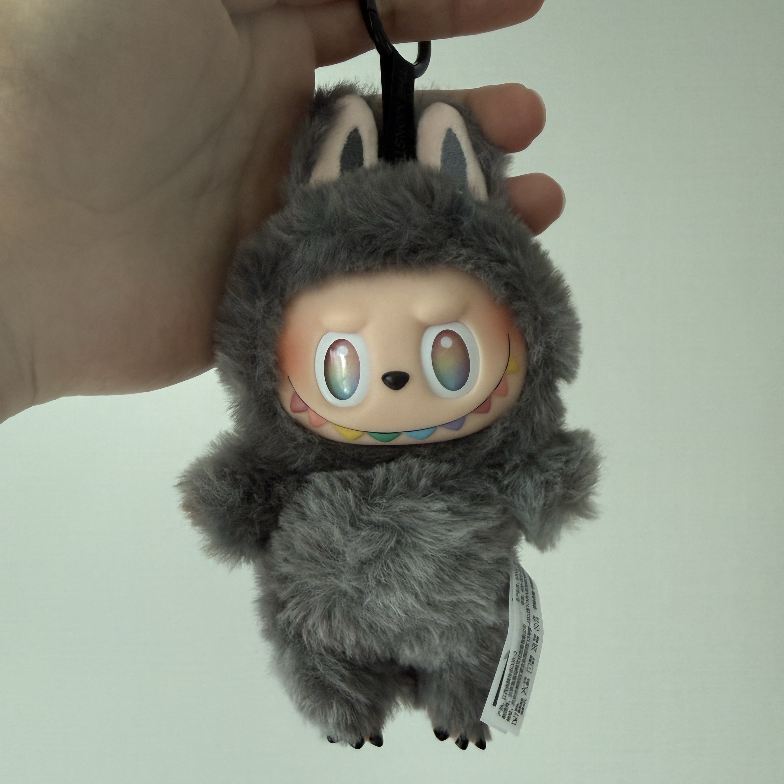 Pop Mart Labubu The Monsters Highlight Series ID Keyring (Opened Case) 착용 스타일 - 1