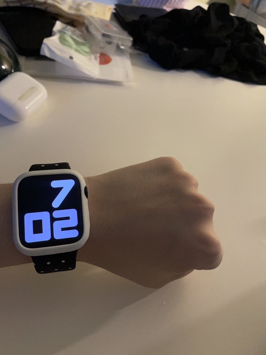 Apple Watch SE 2nd 44mm GPS Midnight Aluminium Case with Sport Band M/L Midnight (Korean Ver.) 착용 스타일 - 2
