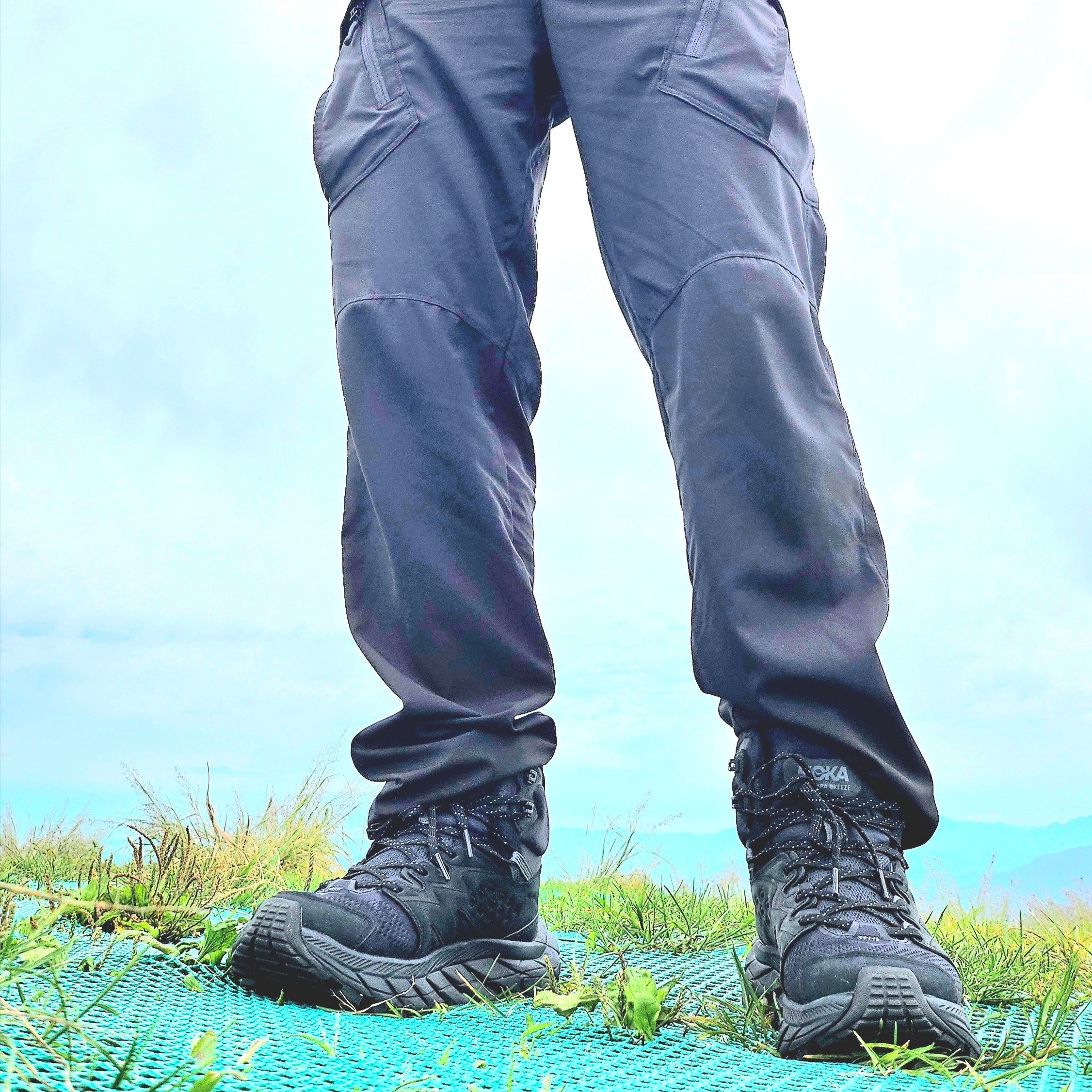 Hoka Anacapa Breeze Mid Black 착용 스타일 - 2