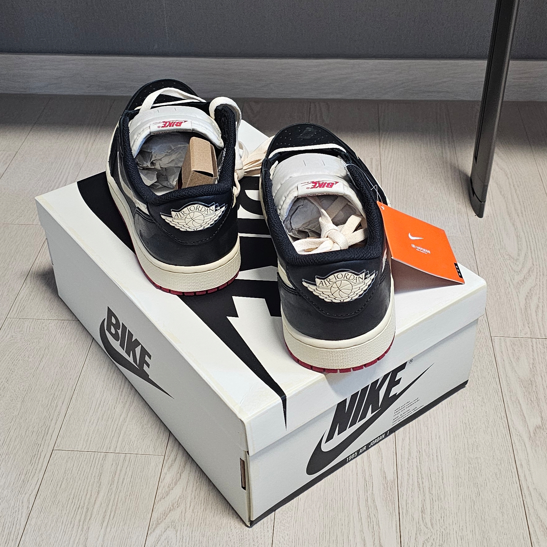 Jordan 1 x Nigel Sylvester Retro Low OG Better With Time 착용 스타일