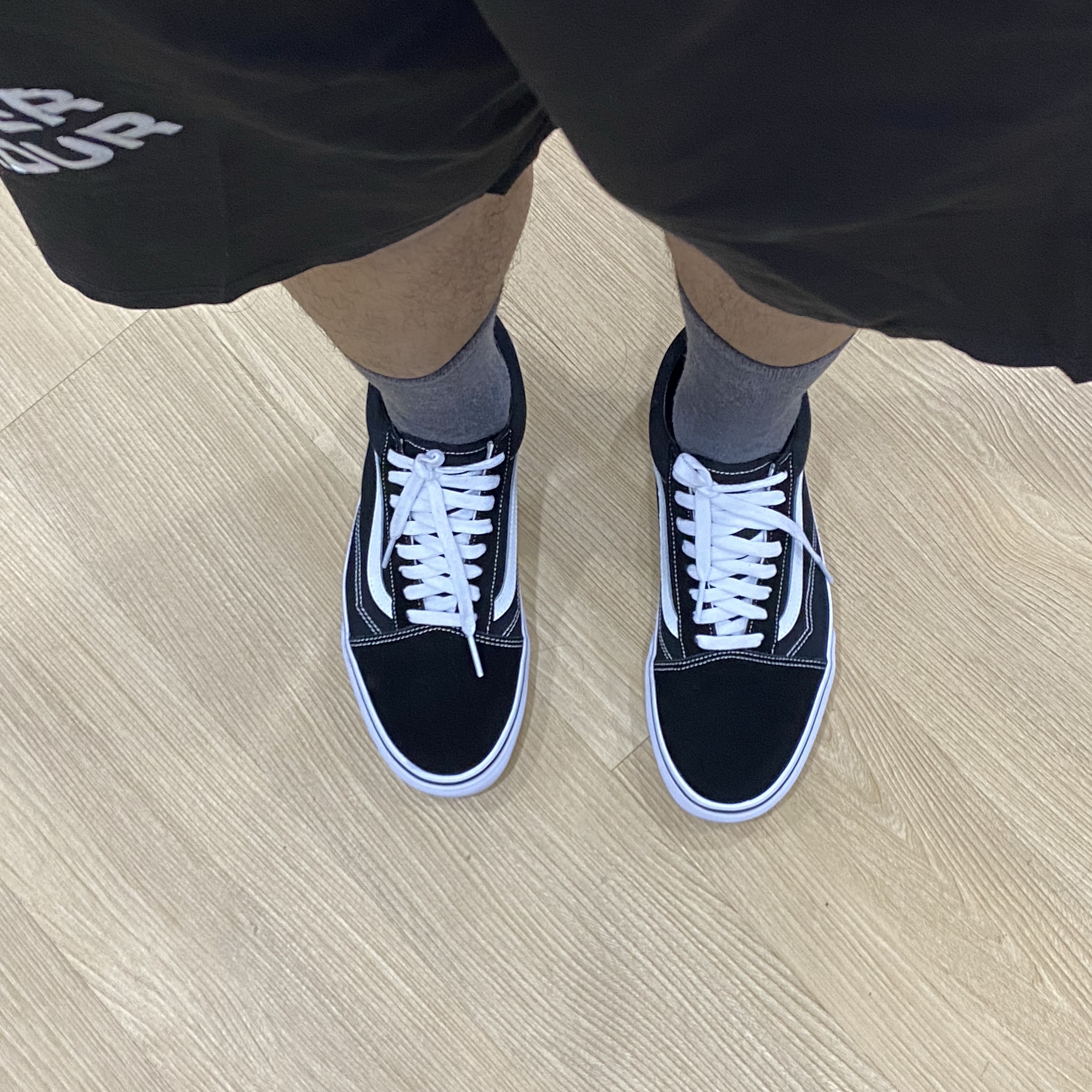 Vans ComfyCush Old Skool Black True white 착용 스타일