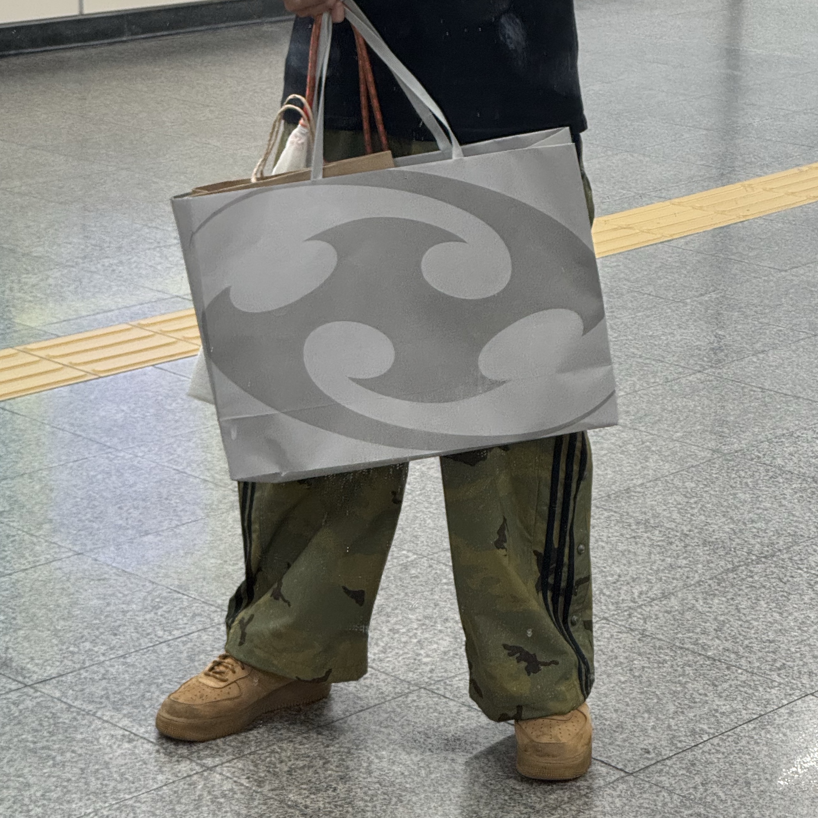 Adidas x Thug Club Track Pant Focus Olive Cream White - KR Sizing, Nike Air Force 1 '07 WB Flax 착용 스타일 - 2