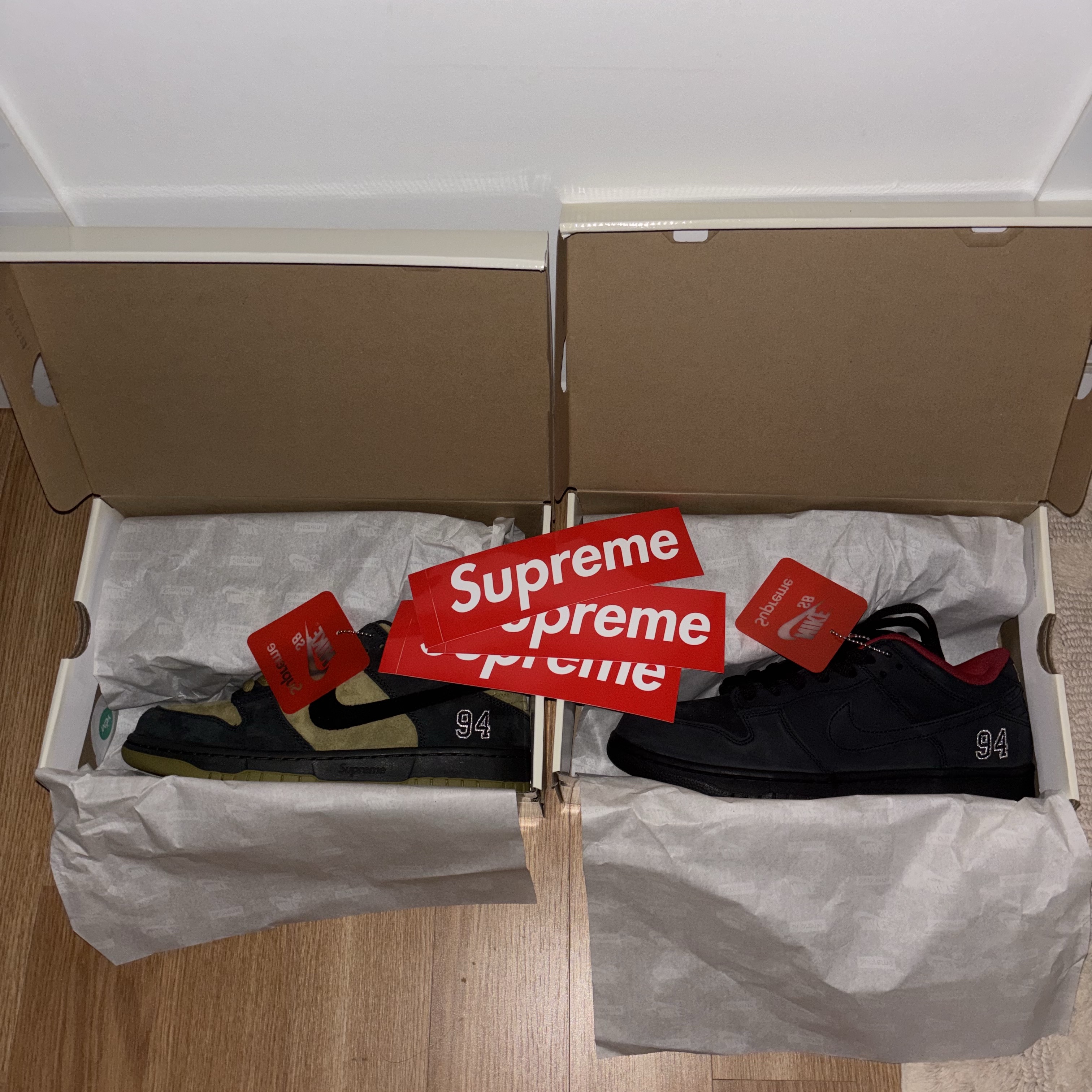 Nike x Supreme SB Dunk Low Camper Green, Nike x Supreme SB Dunk Low Black 착용 스타일