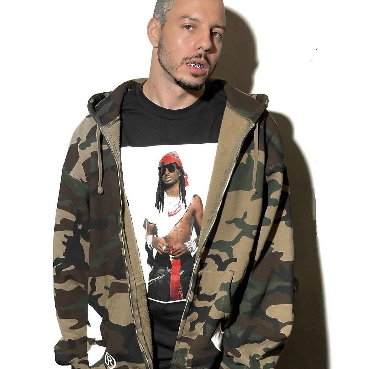 Supreme Big Logo Zip Up Hooded Sweatshirt Woodland Camo - 25SS 착용 스타일 - 2