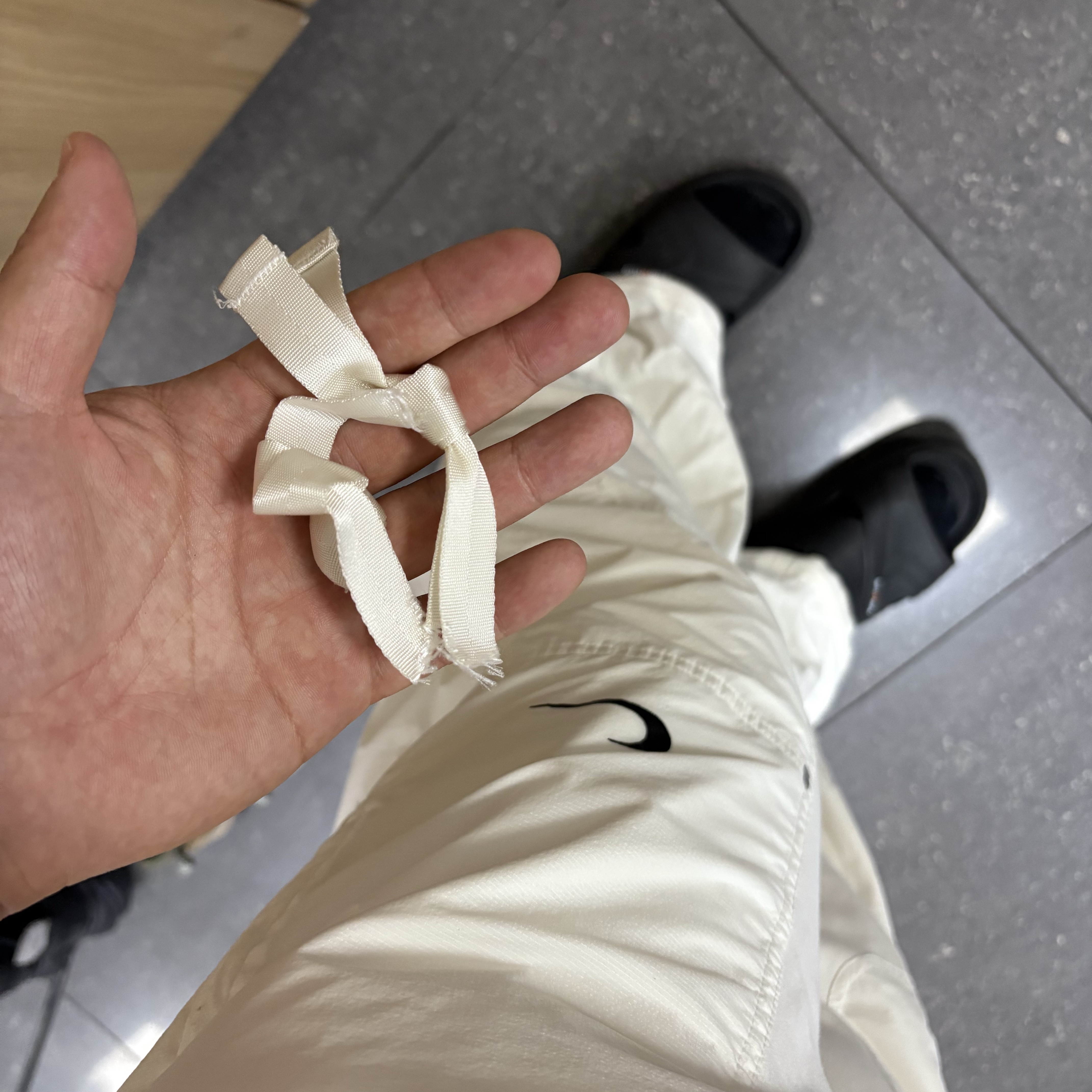 Nike x Off-White NRG Pants White 착용 스타일