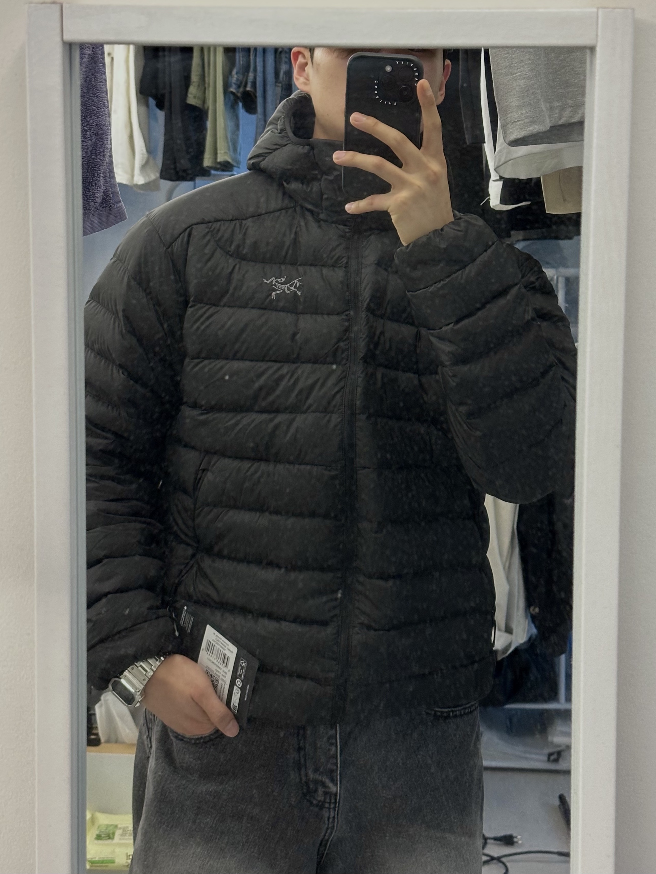 Arc'teryx Cerium Hoody Black, Casio G-Shock GMW-B5000D-1 착용 스타일