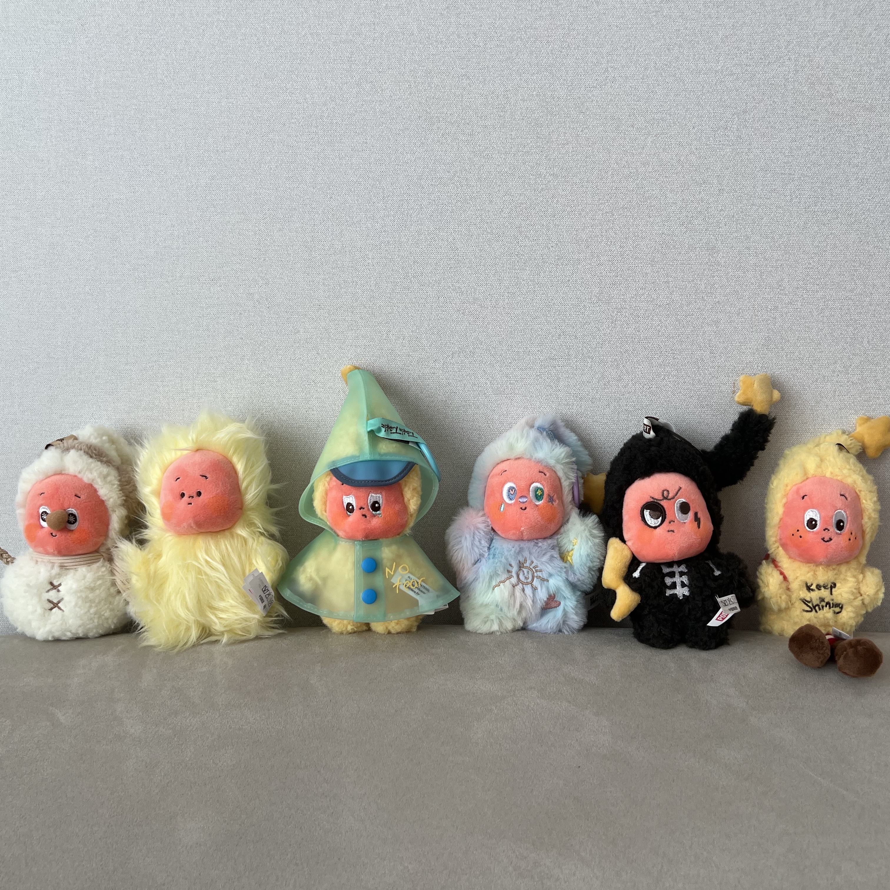 Pop Mart Twinkle Twinkle Sweet Dreams Forecast Series Plush Pendant Sealed Case (6 Blind Boxes) 착용 스타일