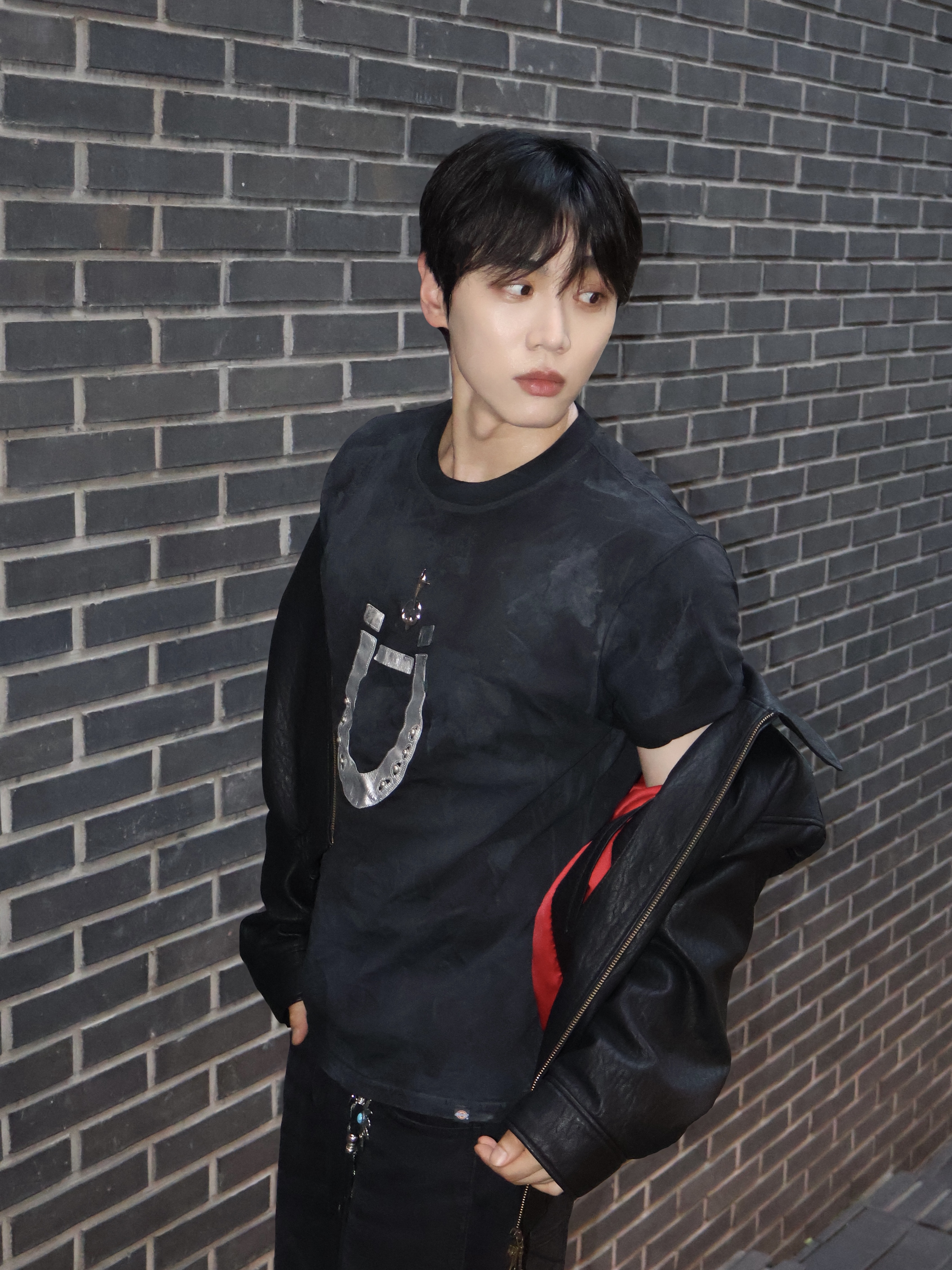 Thug Club x Dickies Hoop T-Shirt Black 착용 스타일 - 1