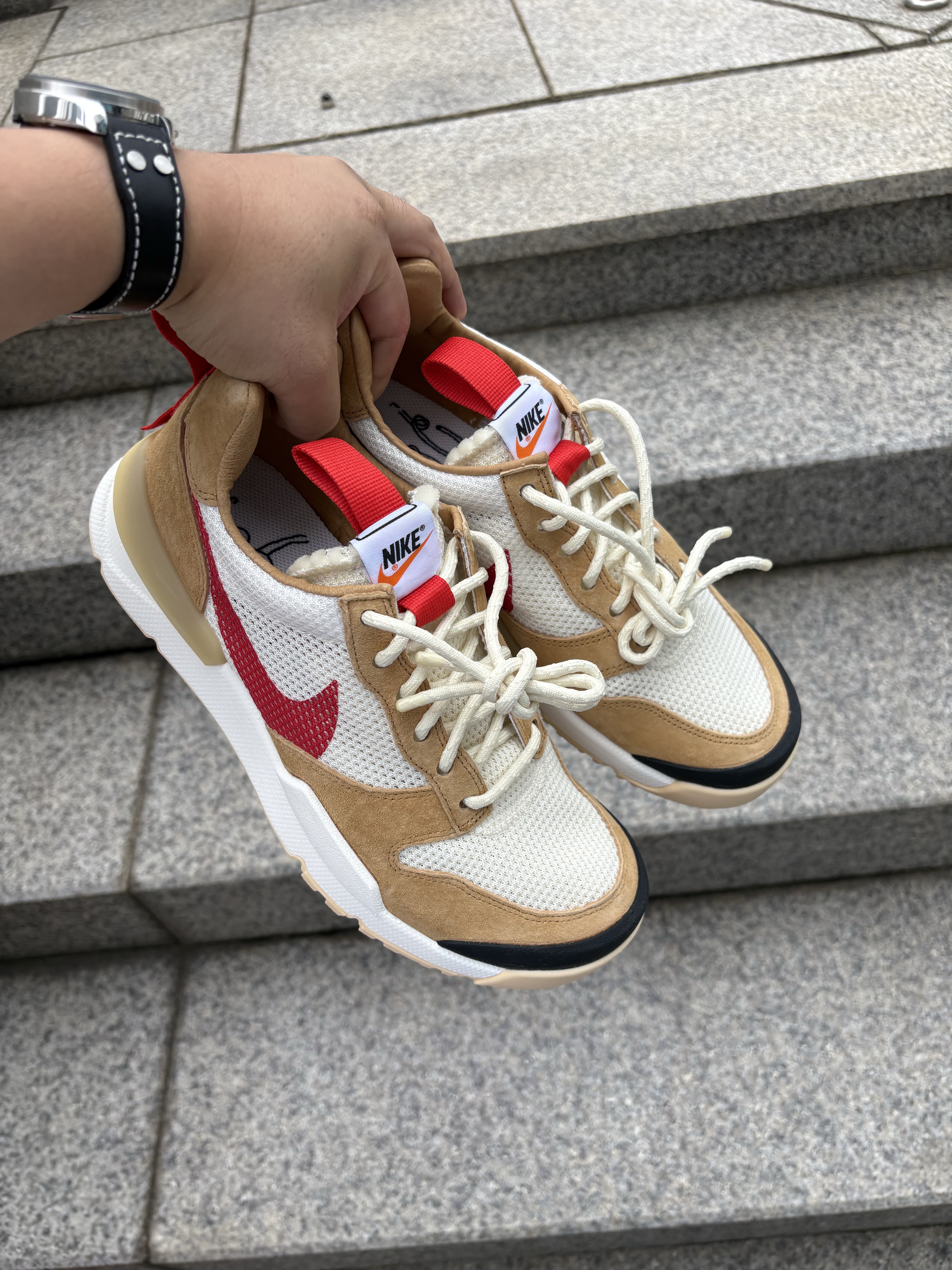 Nike x Tom Sachs Mars Yard Shoe 3.0 Space Camp 착용 스타일 - 3
