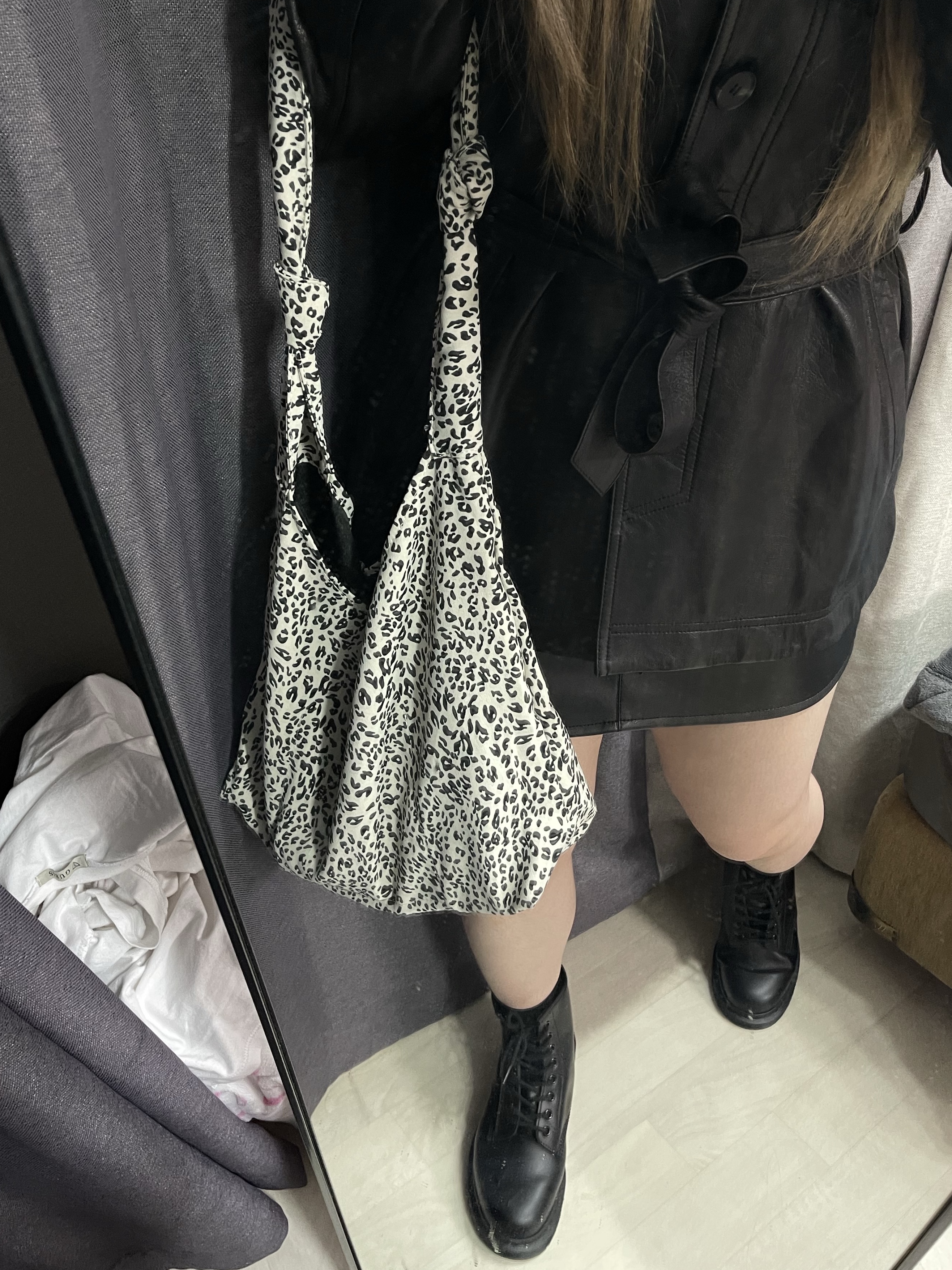 Dr. Martens Jadon Boots Black 착용 스타일 - 4