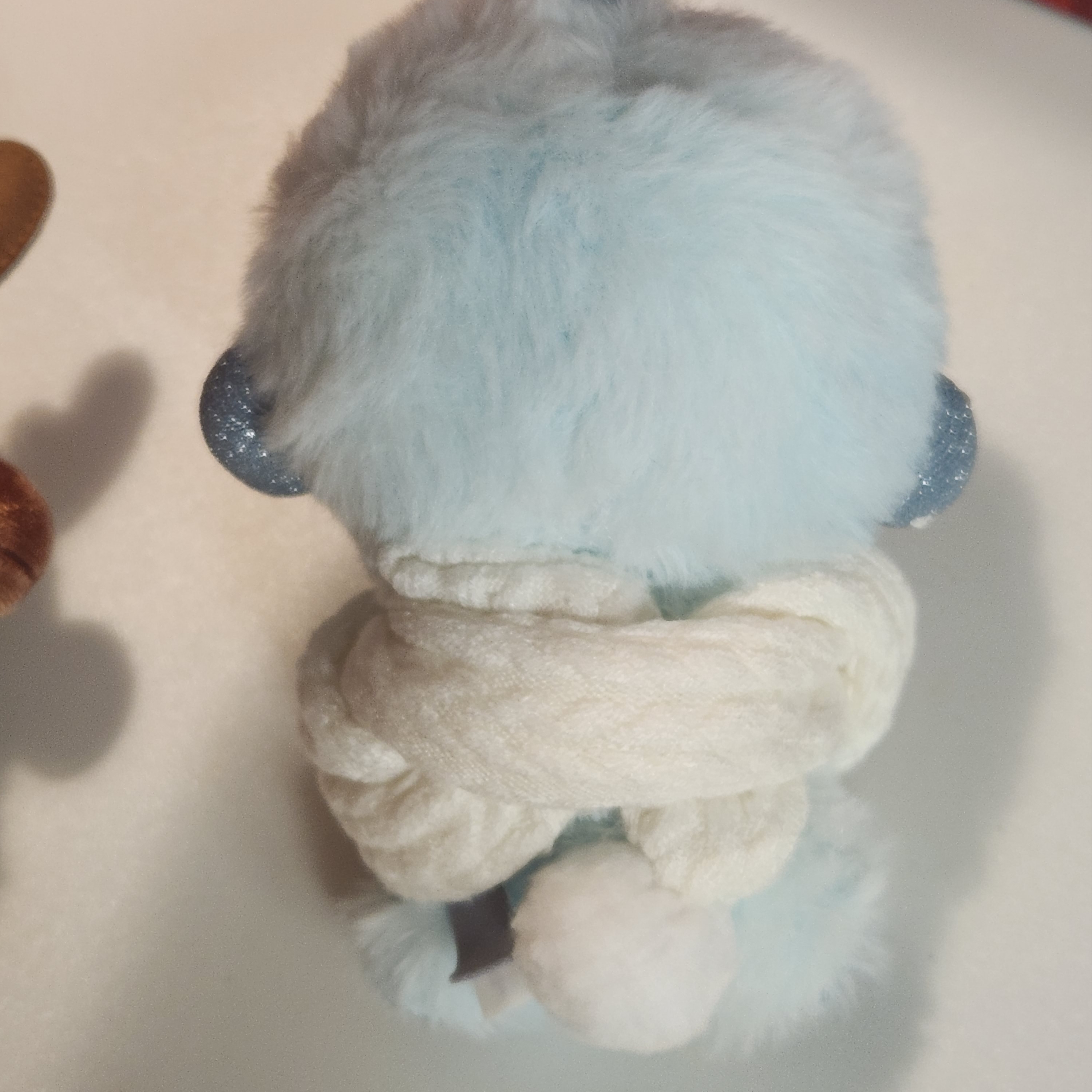 Pop Mart Skullpanda Winter Symphony Series Keyring Song of Snow (Opened Case), Pop Mart Skullpanda Winter Symphony Series Keyring Wanderer's Tune (Opened Case) 착용 스타일 - 2