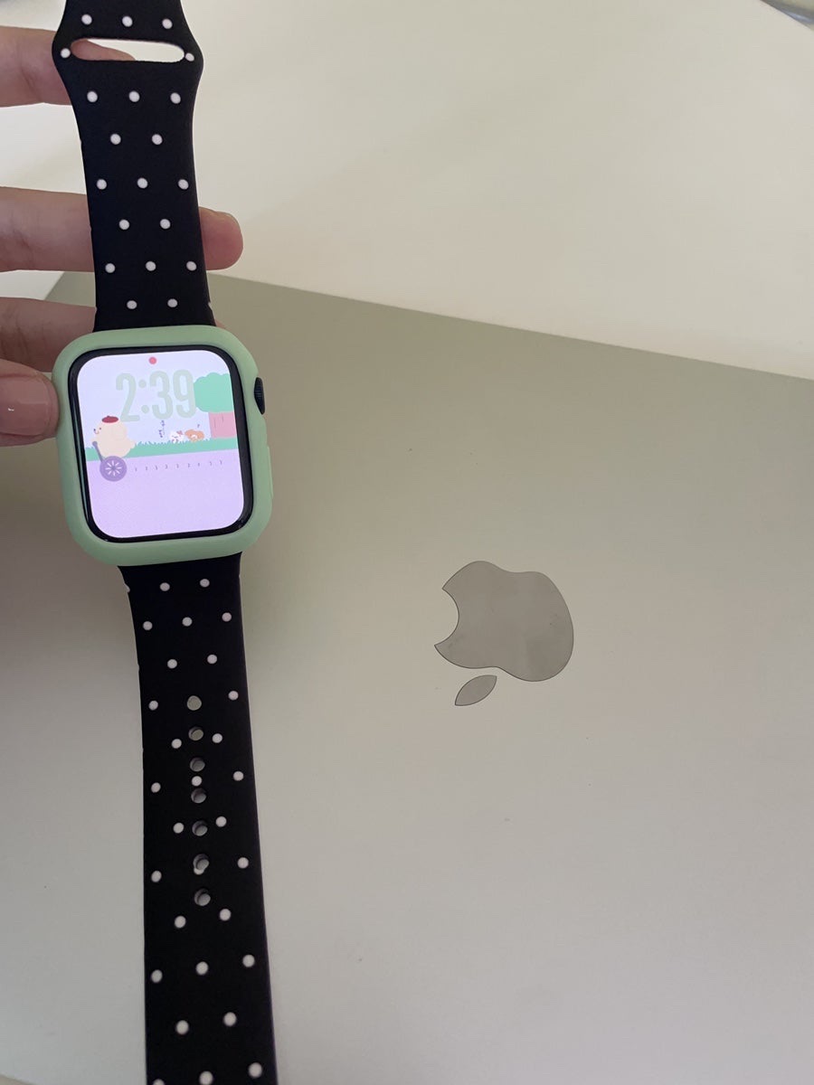 Apple Watch SE 2nd 44mm GPS Midnight Aluminium Case with Sport Band M/L Midnight (Korean Ver.) 착용 스타일 - 1