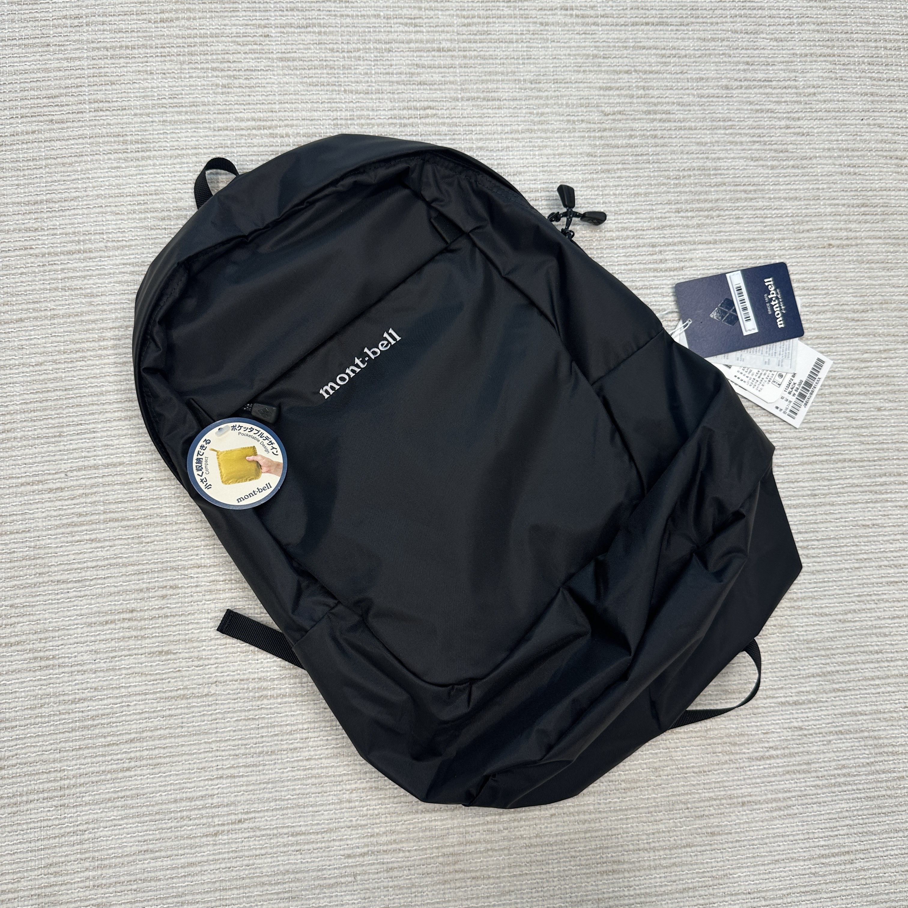 Montbell Pocketable Daypack 15 Black 착용 스타일