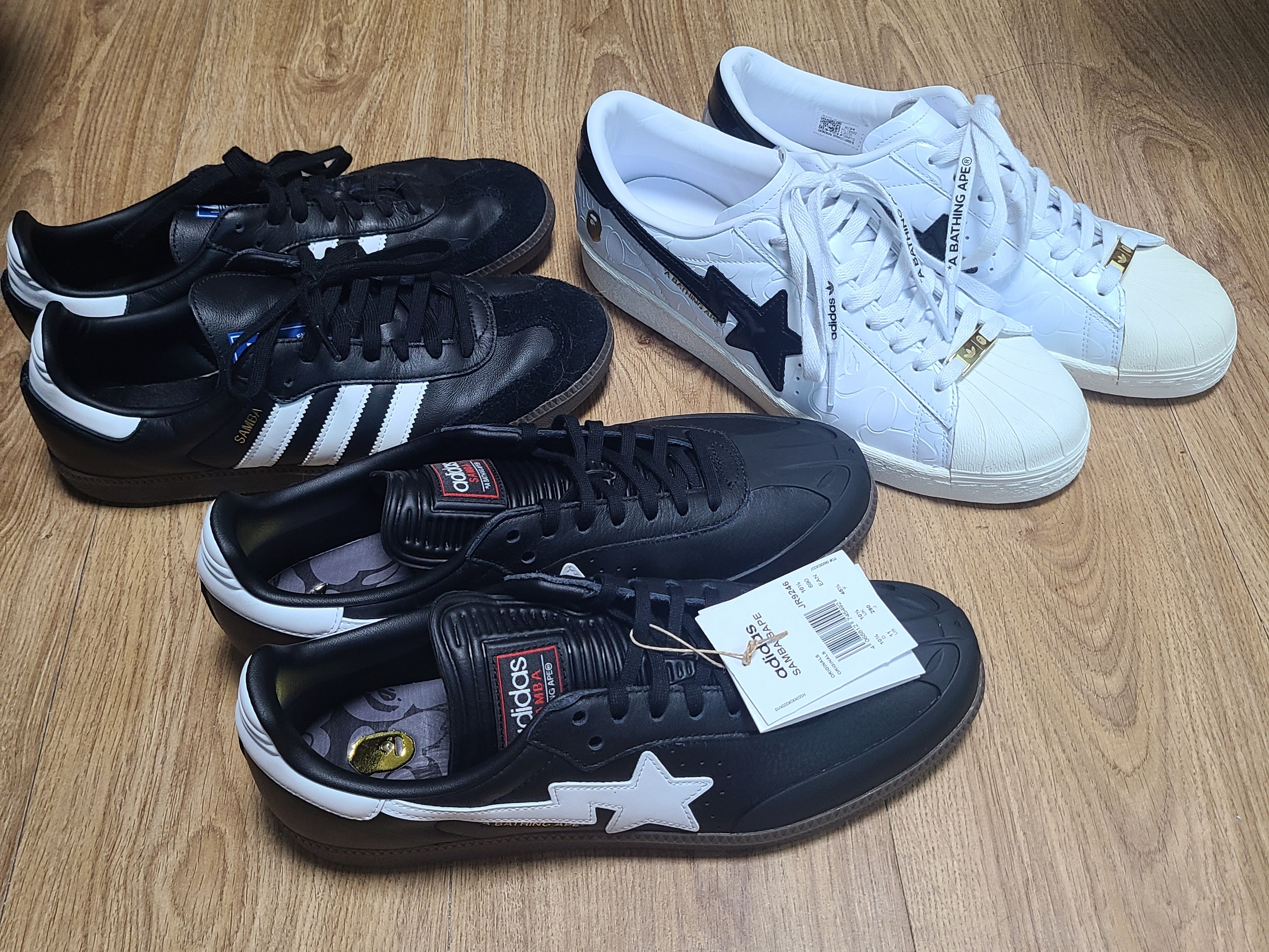 Adidas x BAPE Samba Core Black Footwear White, Adidas Samba OG Black White Gum 착용 스타일 - 8
