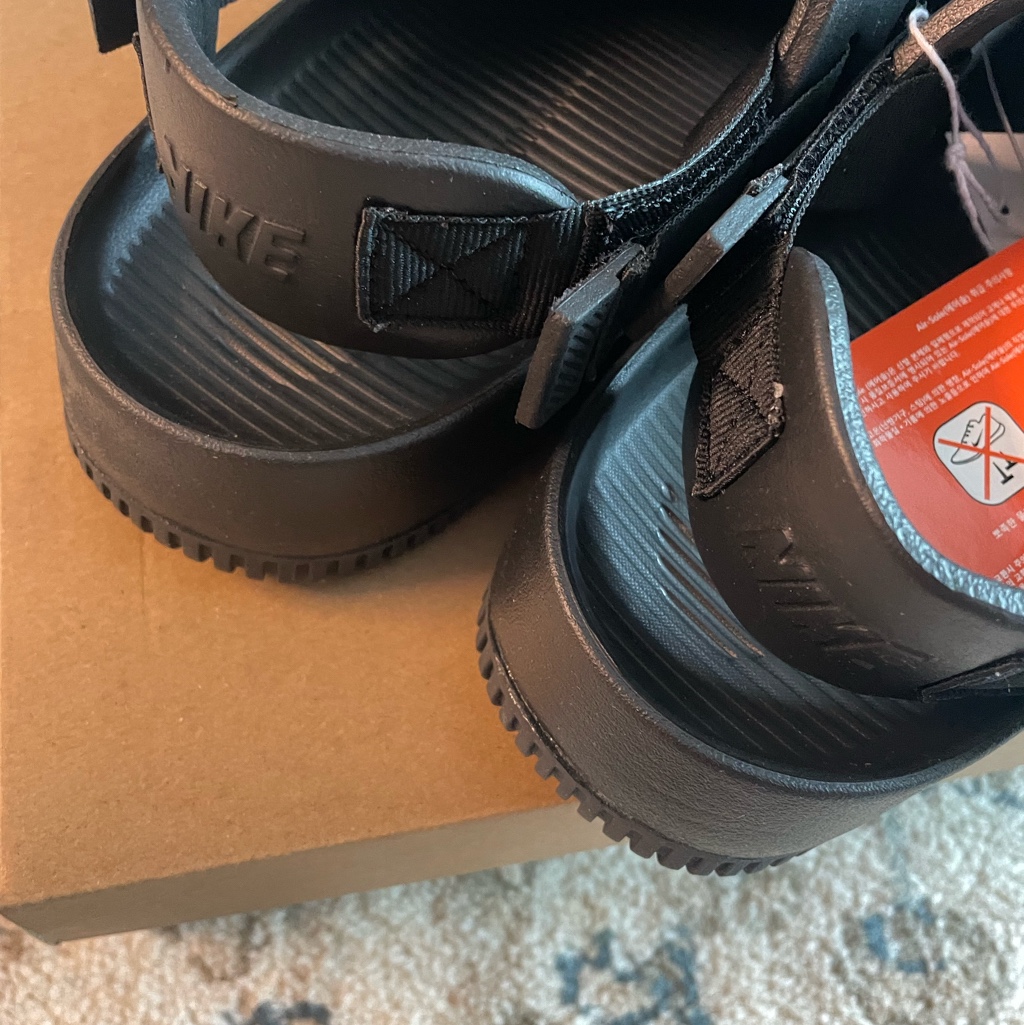 Nike Calm Mule Black 착용 스타일 - 2