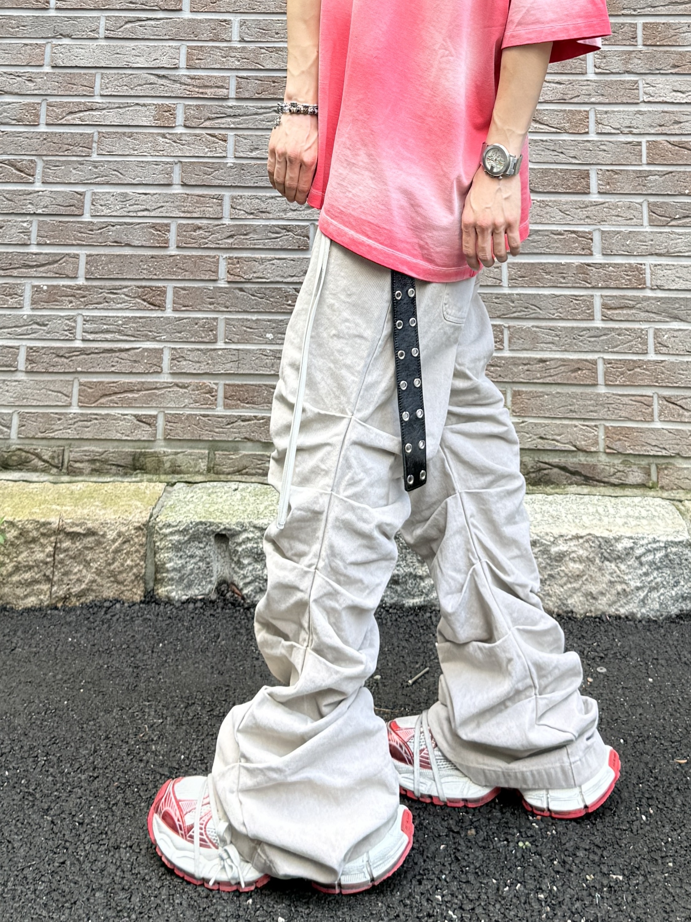 Nonnod Back Detail T-Shirt Deep Pink, Balenciaga 3XL Sneakers White Red 착용 스타일 - 3