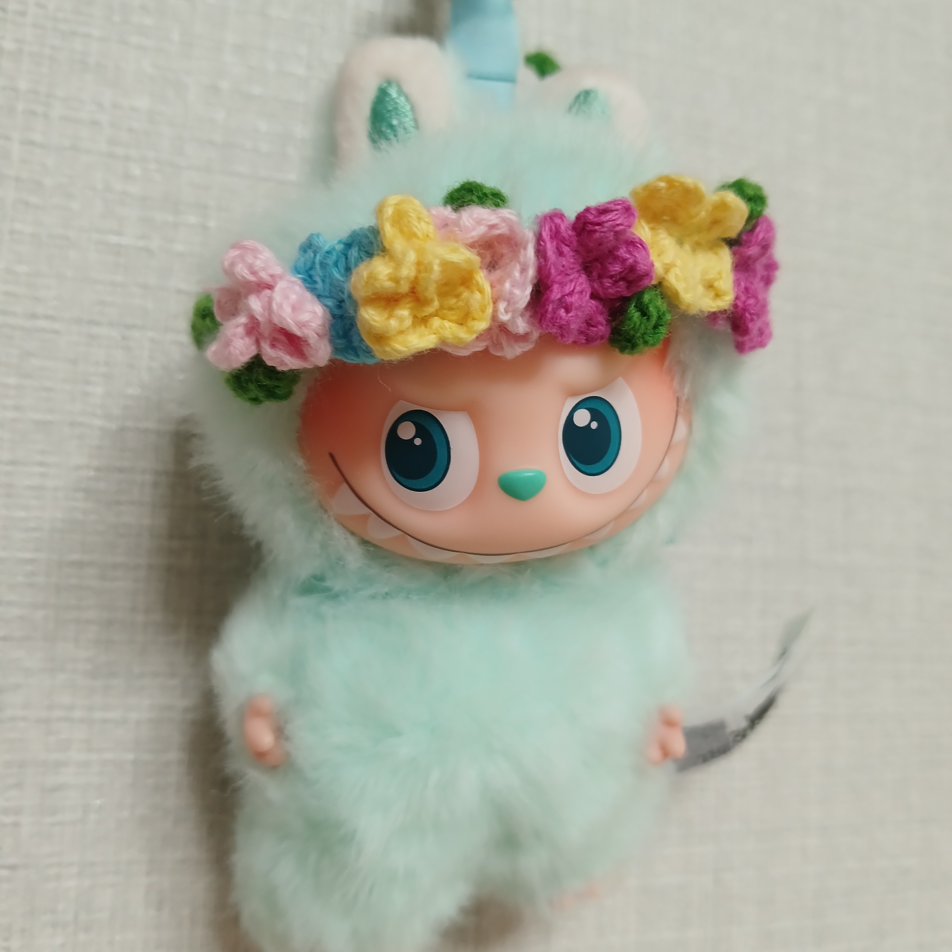 Pop Mart Labubu The Monsters Pin For Love Series Vinyl Plush Pendant (A-M) I (Opened Case) 착용 스타일