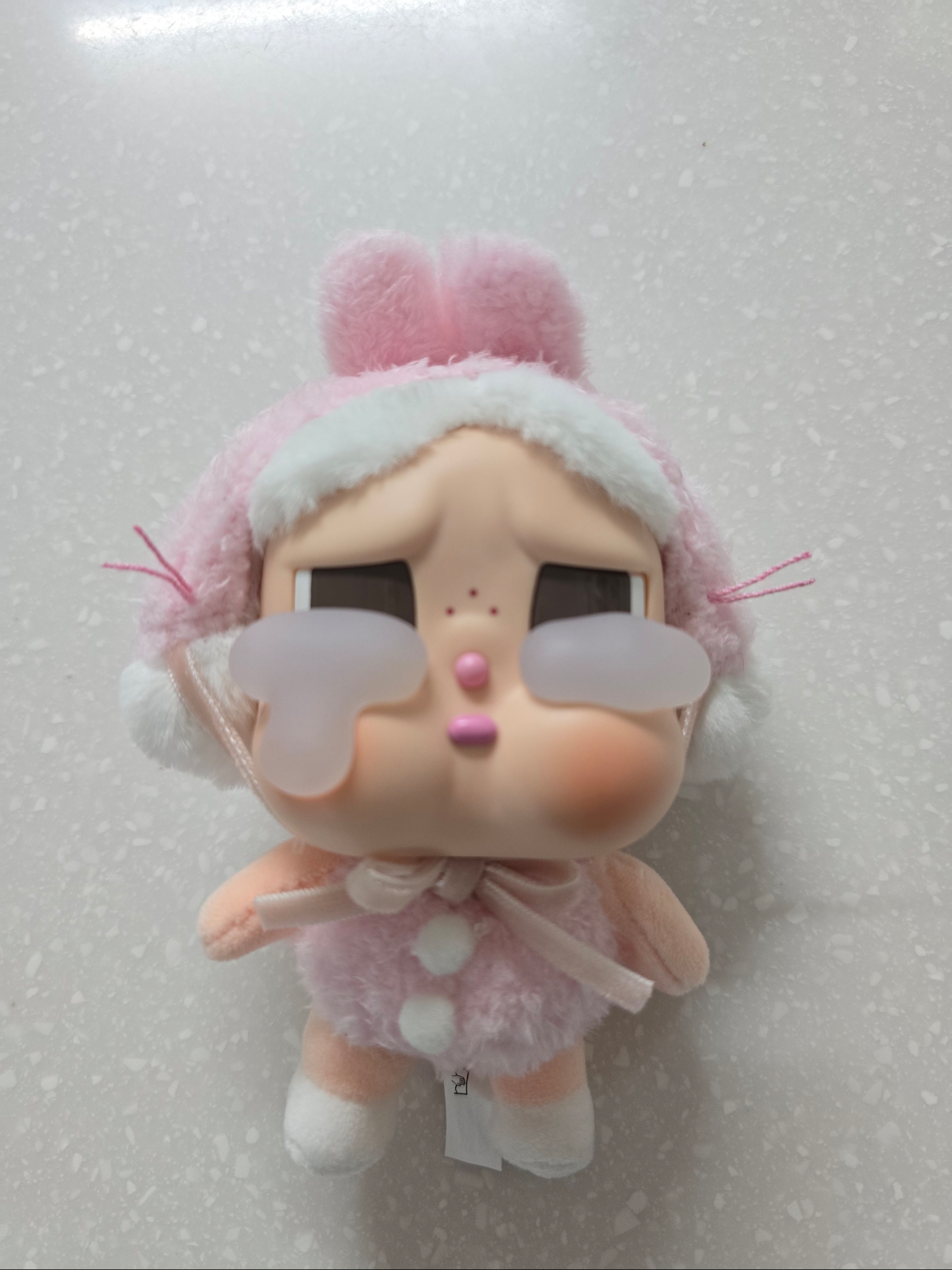 Pop Mart Crybaby Crying Again Series Plush Keyring Sealed Case (1 Blind Box) 착용 스타일