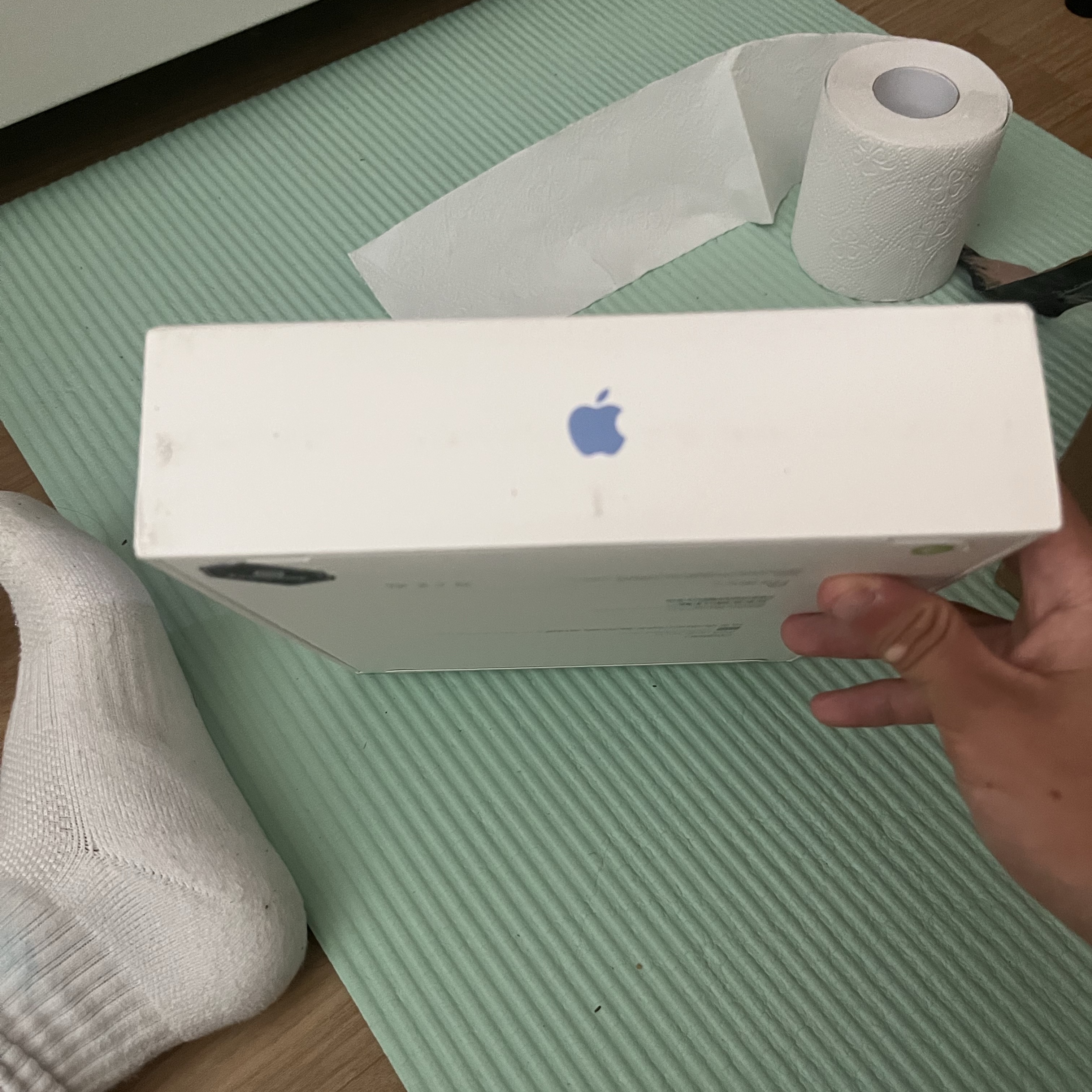 Apple iPad 11th Gen Wifi 128GB Blue (Korean Ver.) 착용 스타일
