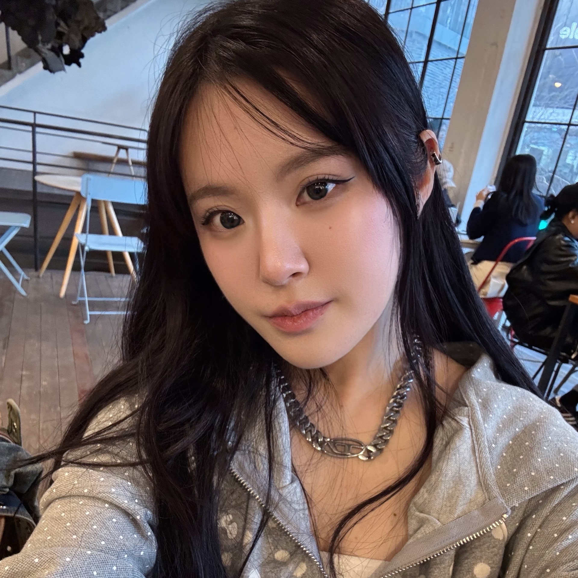Diesel Dx1433 Stainless Steel Choker Necklace Silver 착용 스타일 - 1