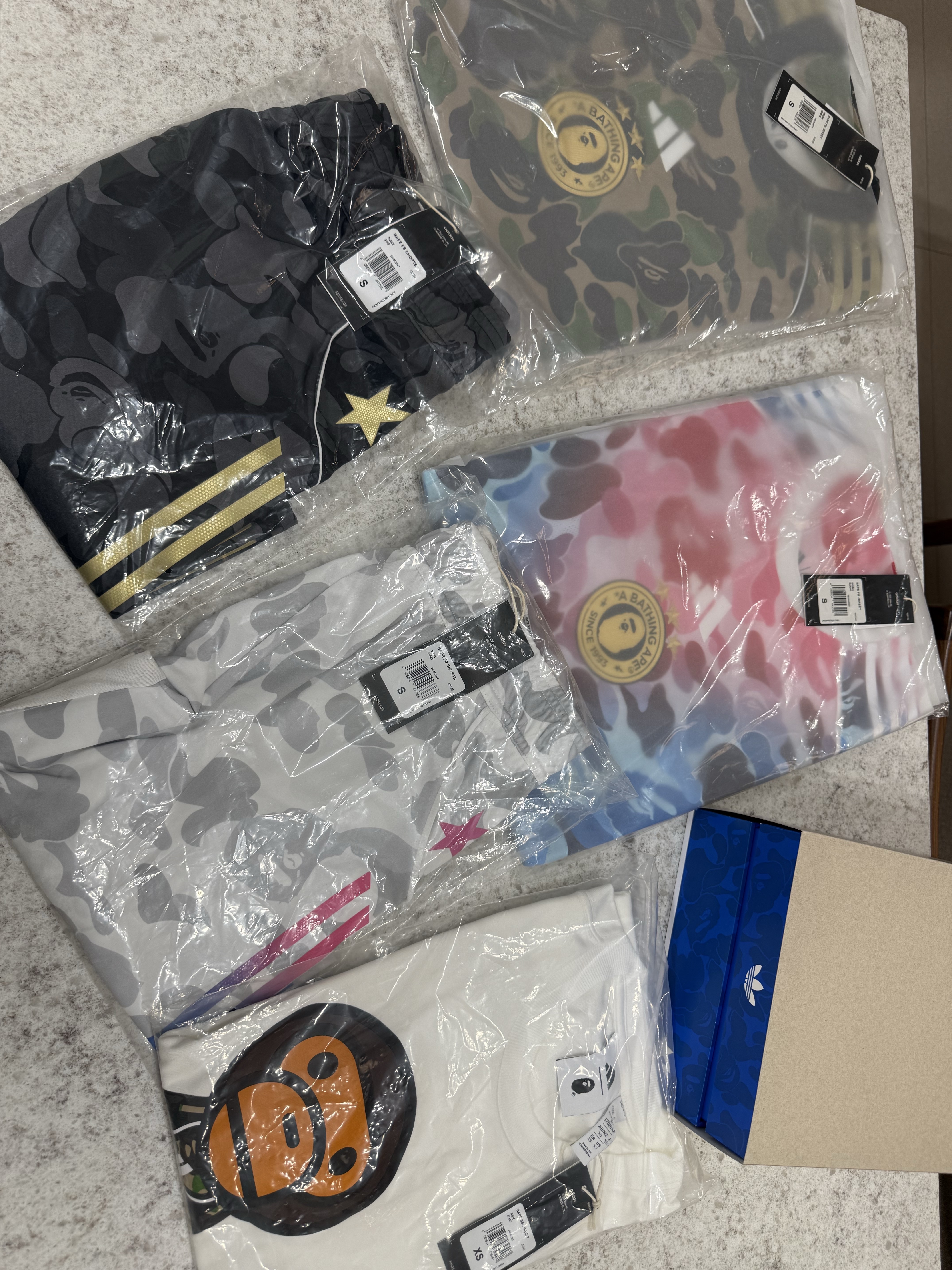 Adidas x BAPE FB Jersey Top Crew Green - KR Sizing, Adidas x BAPE FB Shorts Black - KR Sizing 착용 스타일 - 5