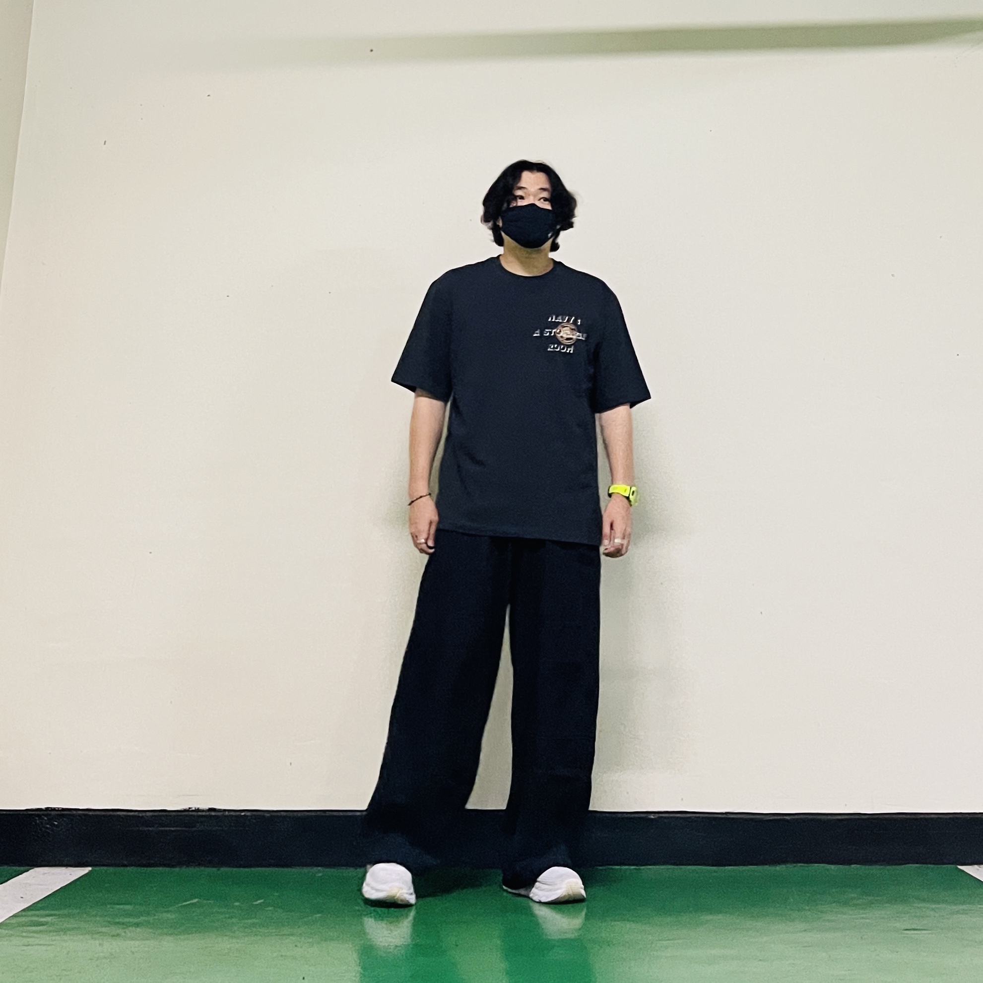 Casio G-Shock GBD-200-9, IAB Studio Storage Room T-Shirt Gray 착용 스타일 - 3