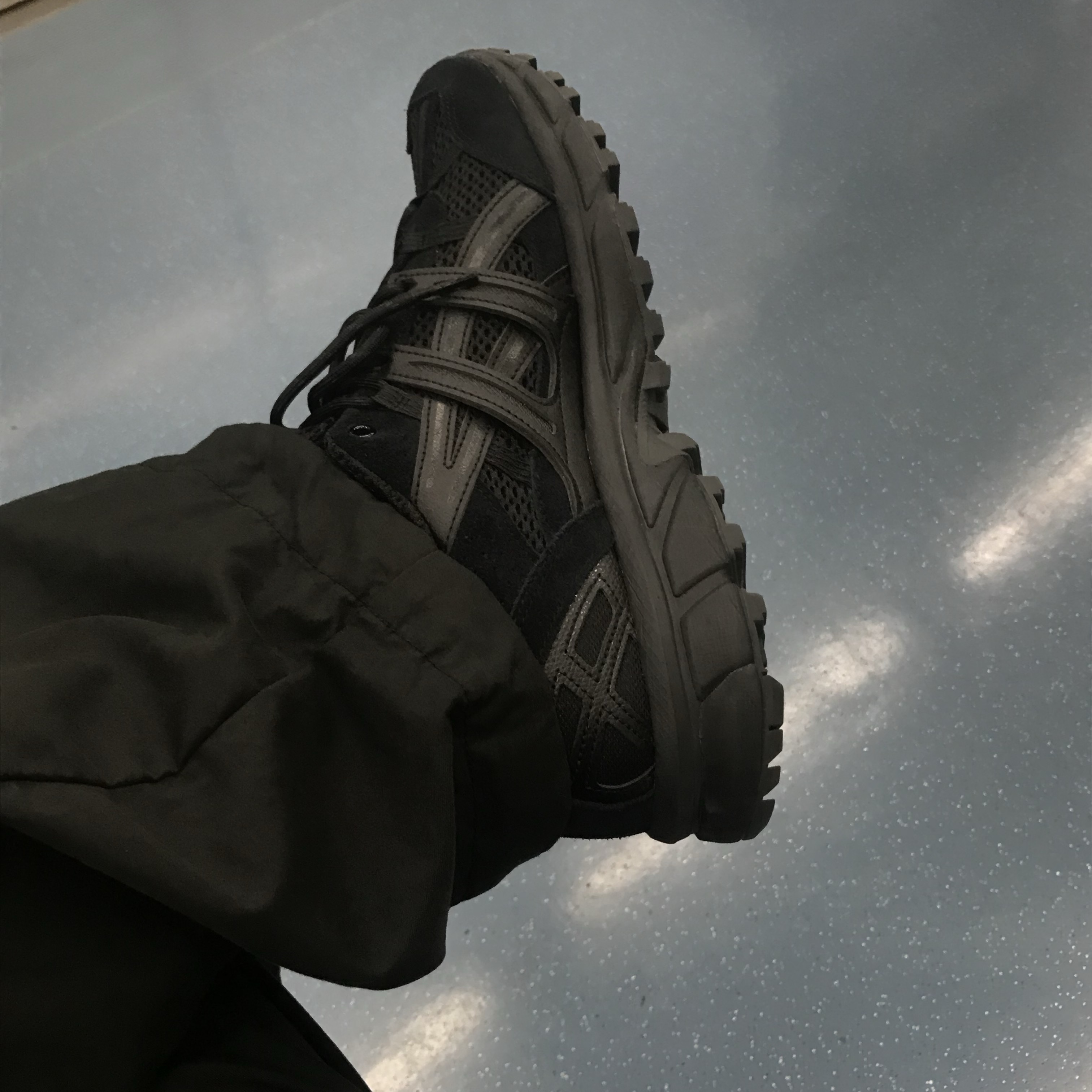 Asics Gel-Sonoma 15-50 Black 착용 스타일 - 1