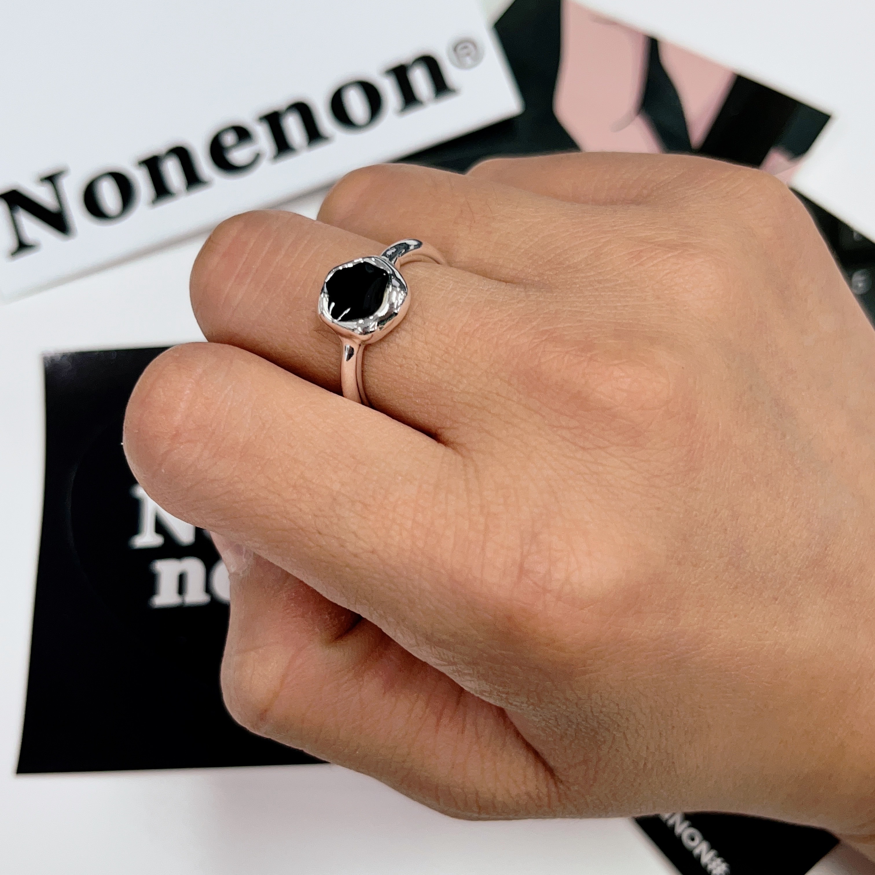Nonenon Flexible Ring 착용 스타일 - 2