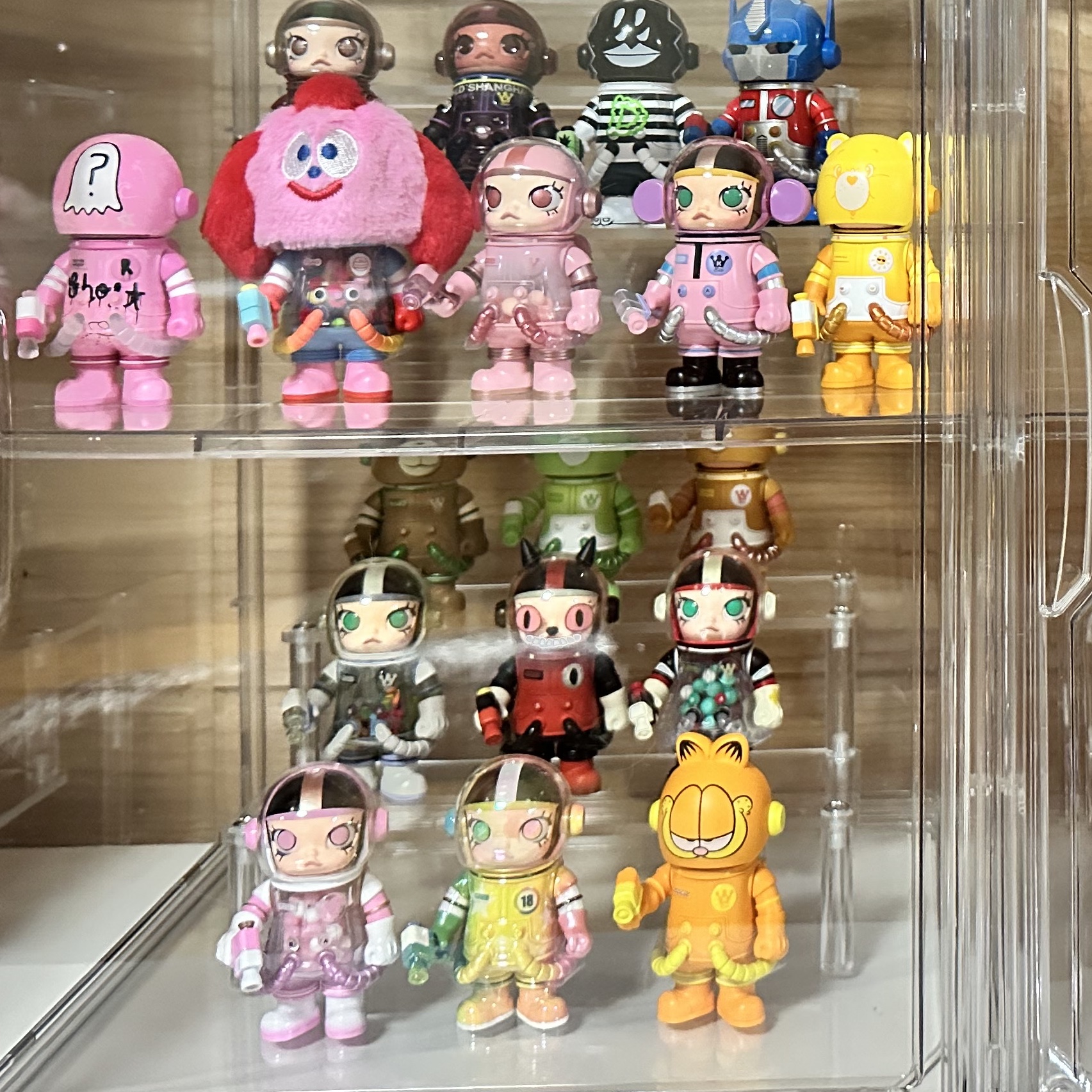 Pop Mart Mega Space Molly Series 3 Sealed Case 100% (9 Blind Boxes) 착용 스타일